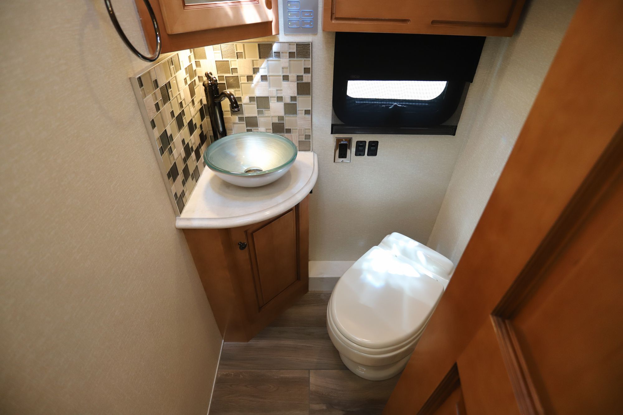New 2022 Newmar Dutch Star 4369 Class A  For Sale