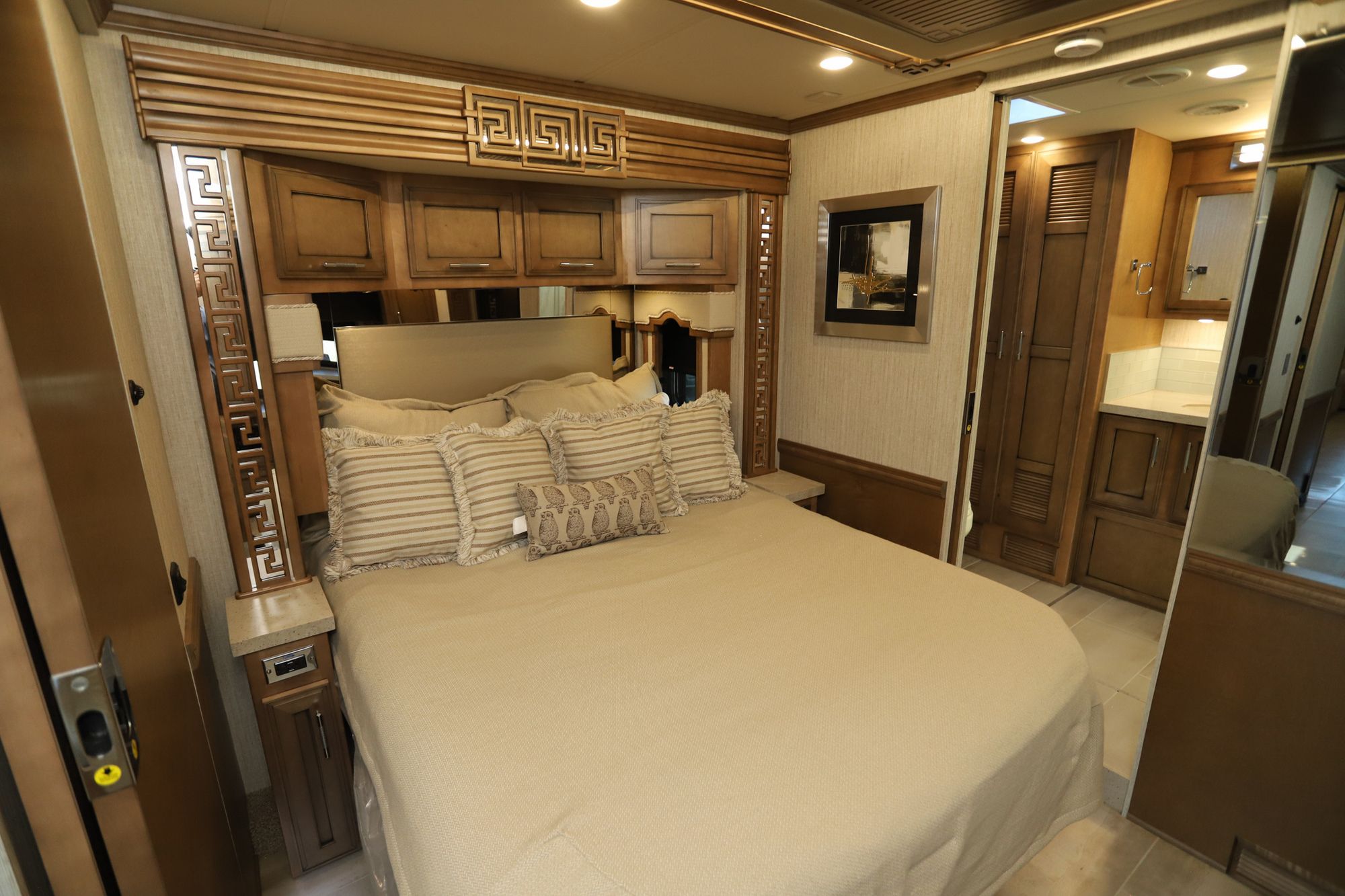 New 2022 Newmar Ventana 4310 Class A  For Sale