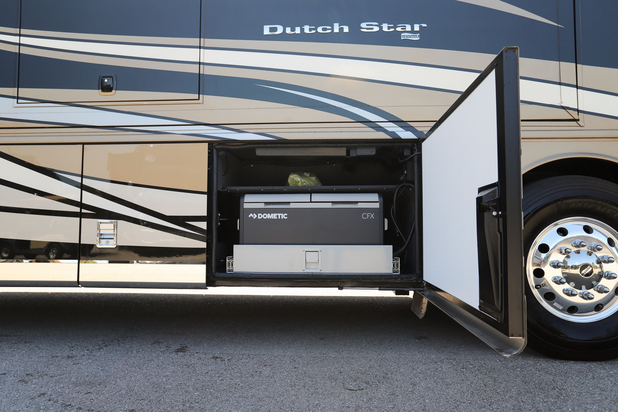 New 2022 Newmar Dutch Star 4369 Class A  For Sale
