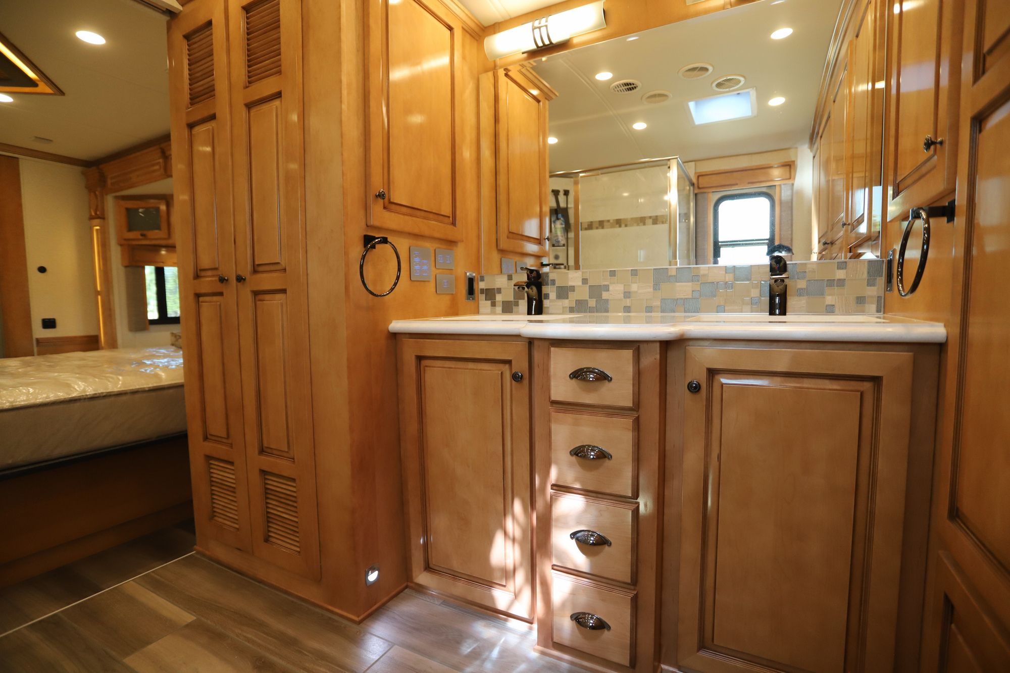 New 2022 Newmar Dutch Star 4369 Class A  For Sale