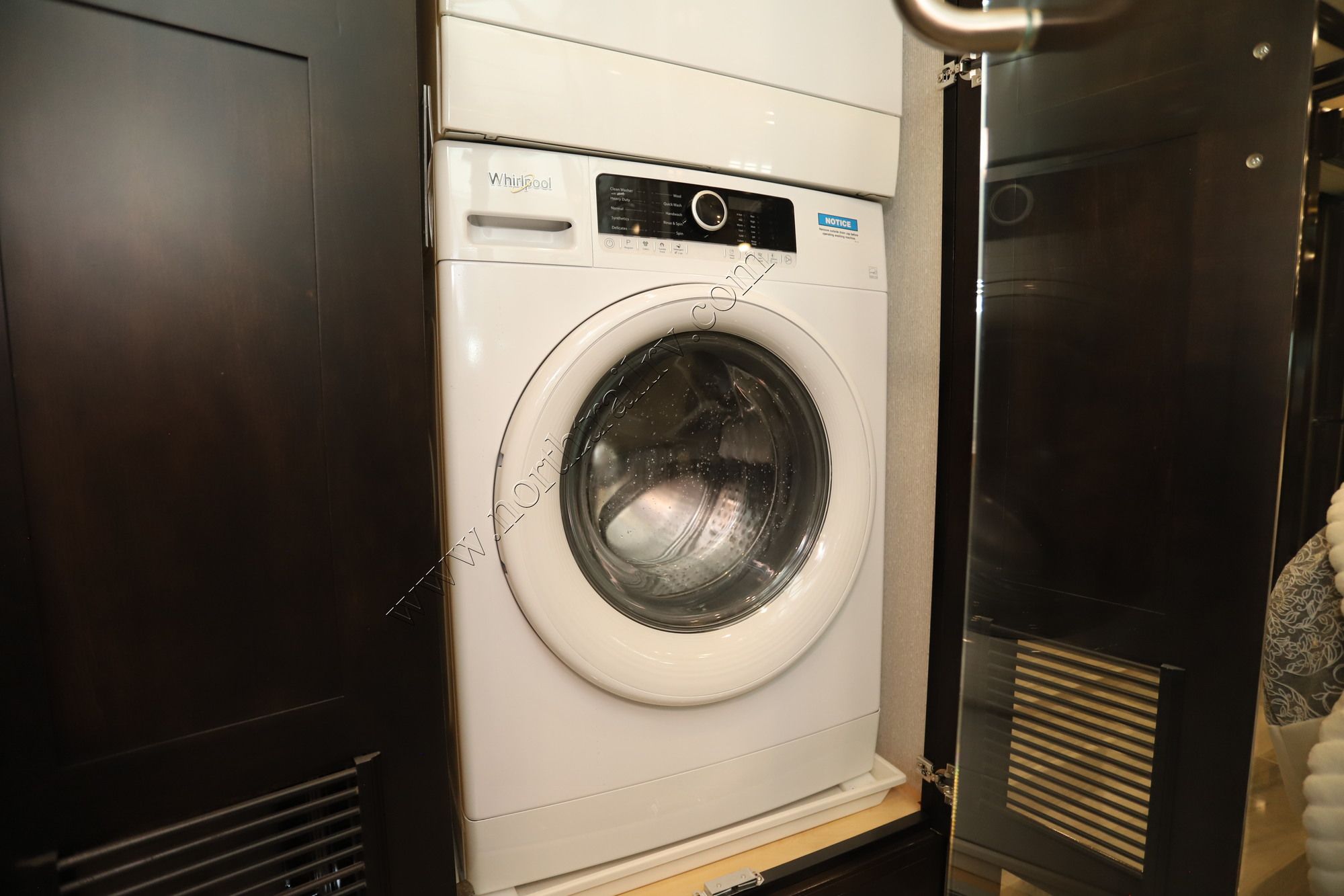 New 2022 Newmar Essex 4551 Class A  For Sale