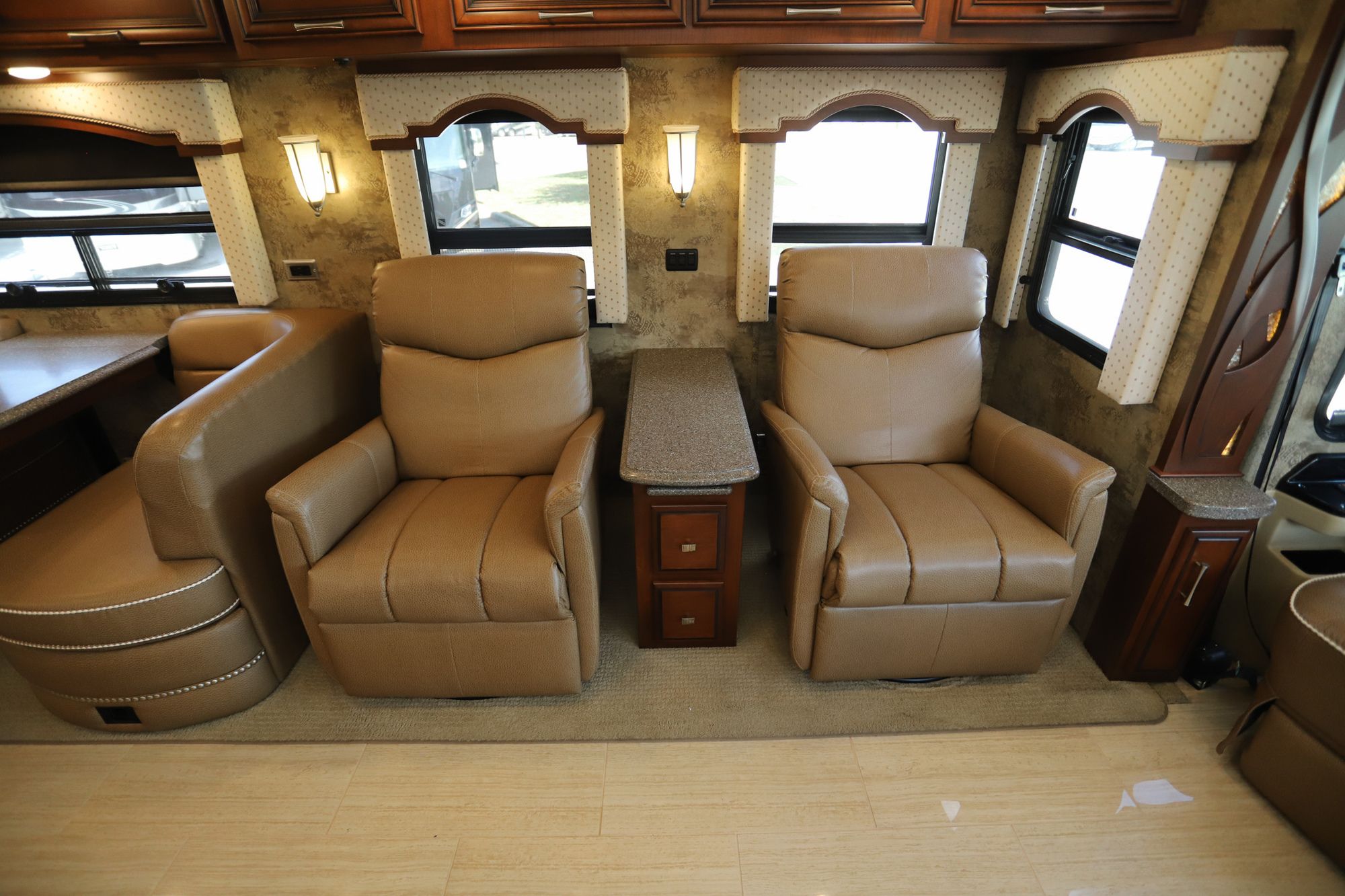 Used 2017 Newmar Ventana 4369 Class A  For Sale