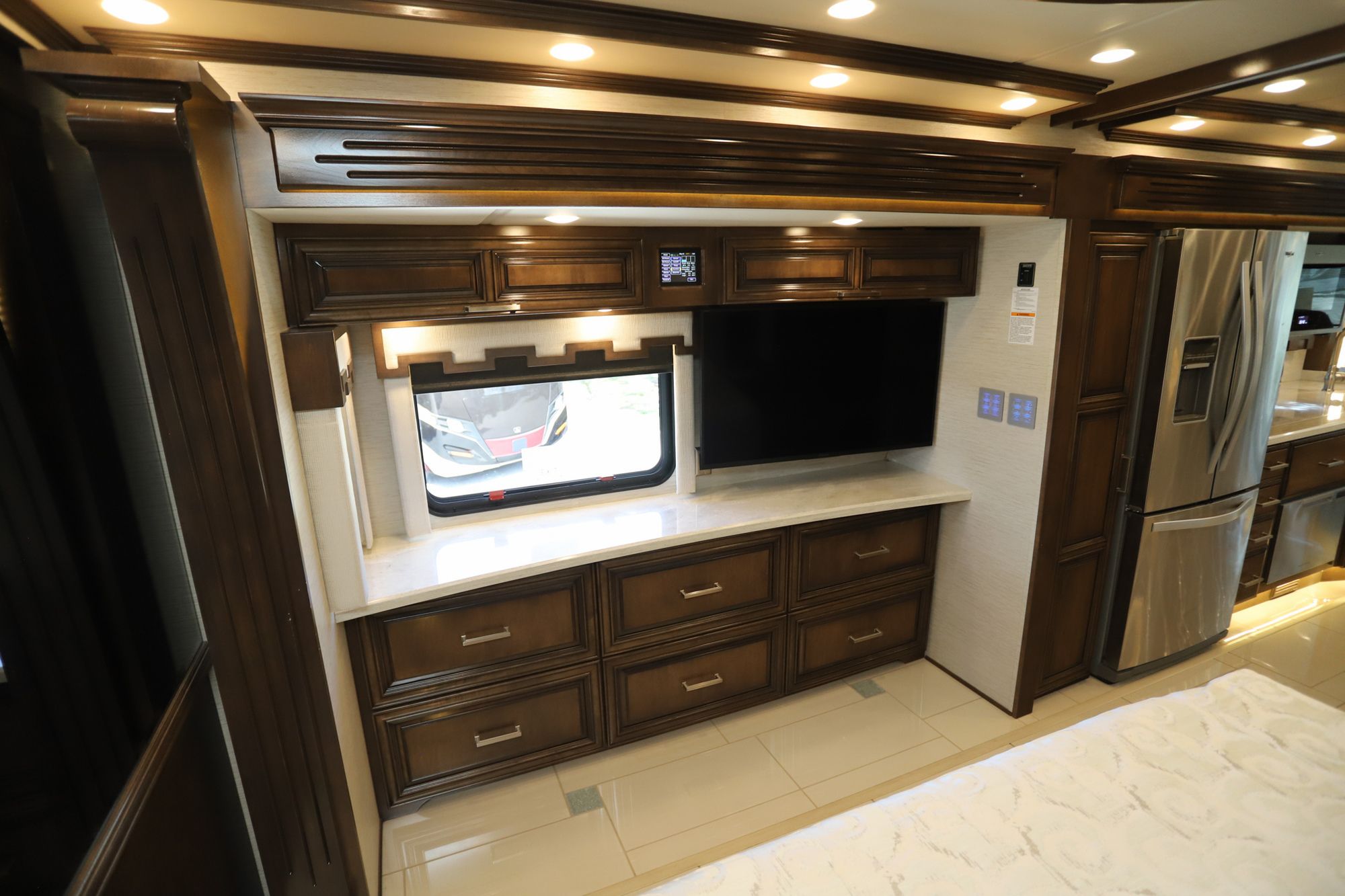 Used 2019 Newmar London Aire 4533 Class A  For Sale