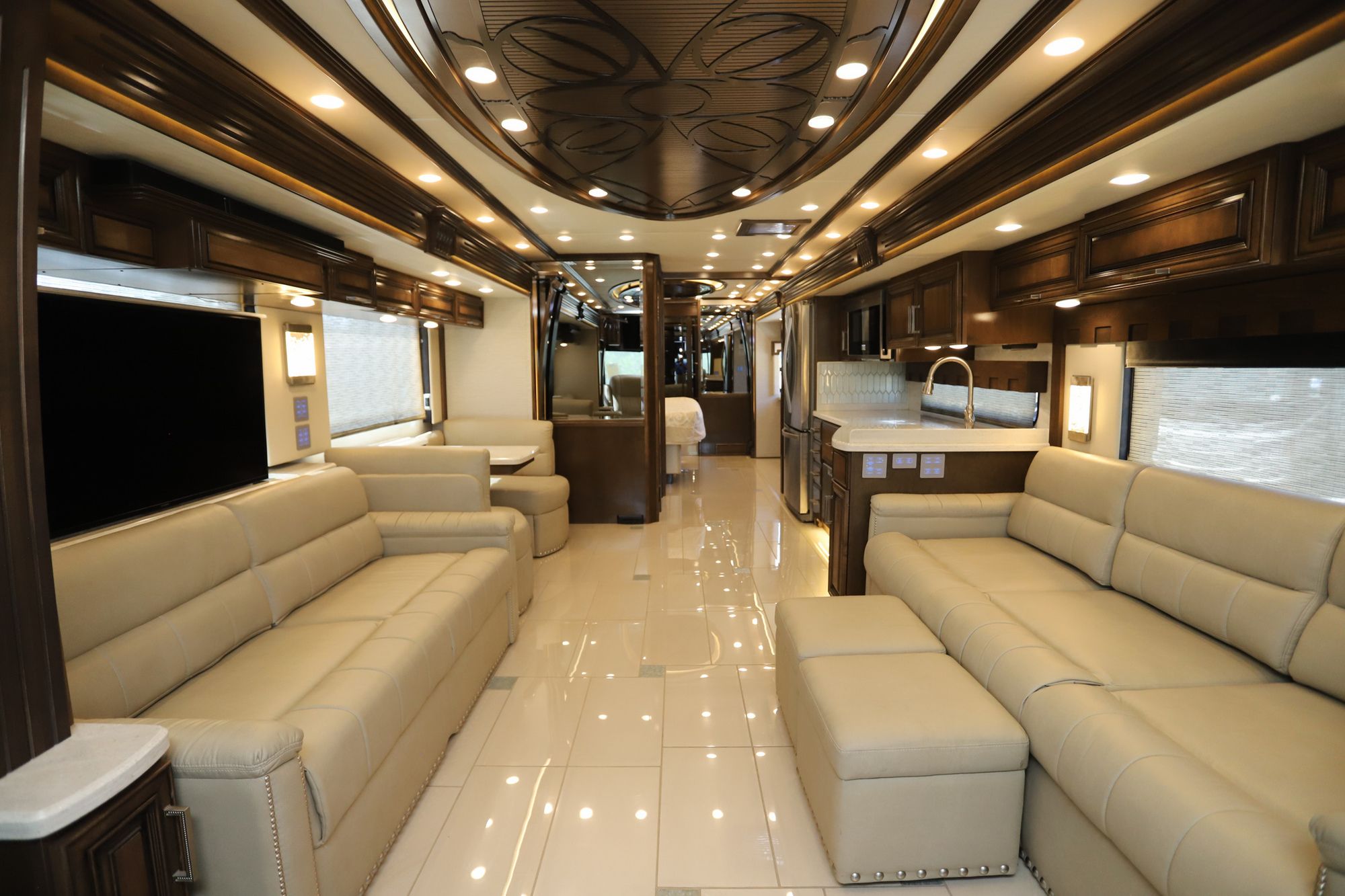 Used 2019 Newmar London Aire 4533 Class A  For Sale