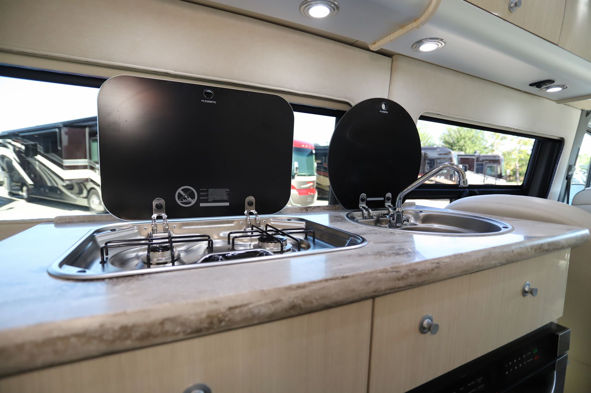 Used 2018 Airstream Interstate EXT LOUNGE Class B  For Sale