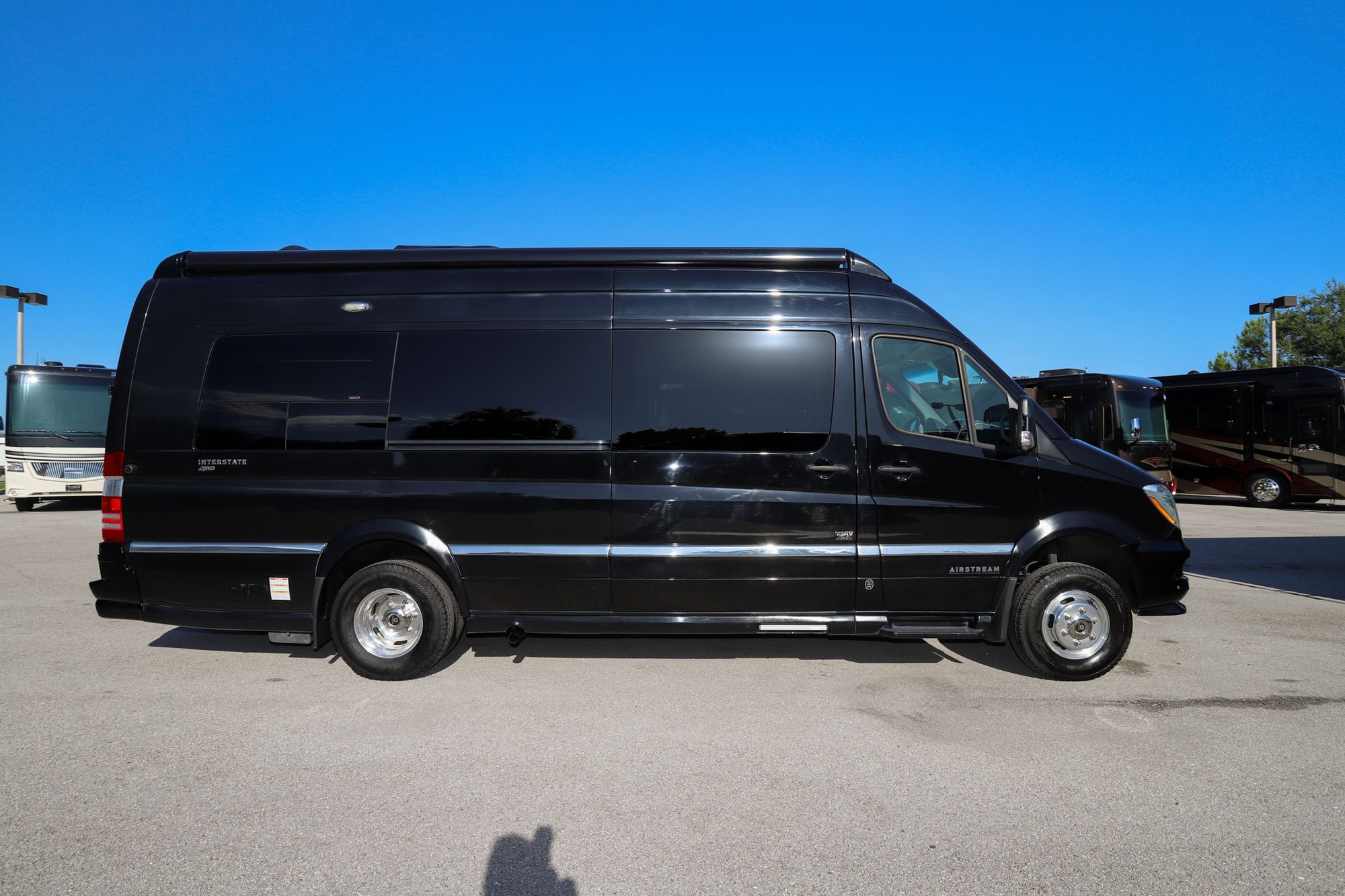 Used 2018 Airstream Interstate EXT LOUNGE Class B  For Sale