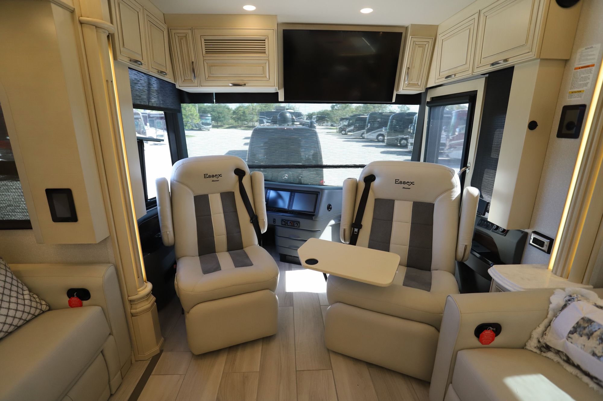 New 2022 Newmar Essex 4578 Class A  For Sale