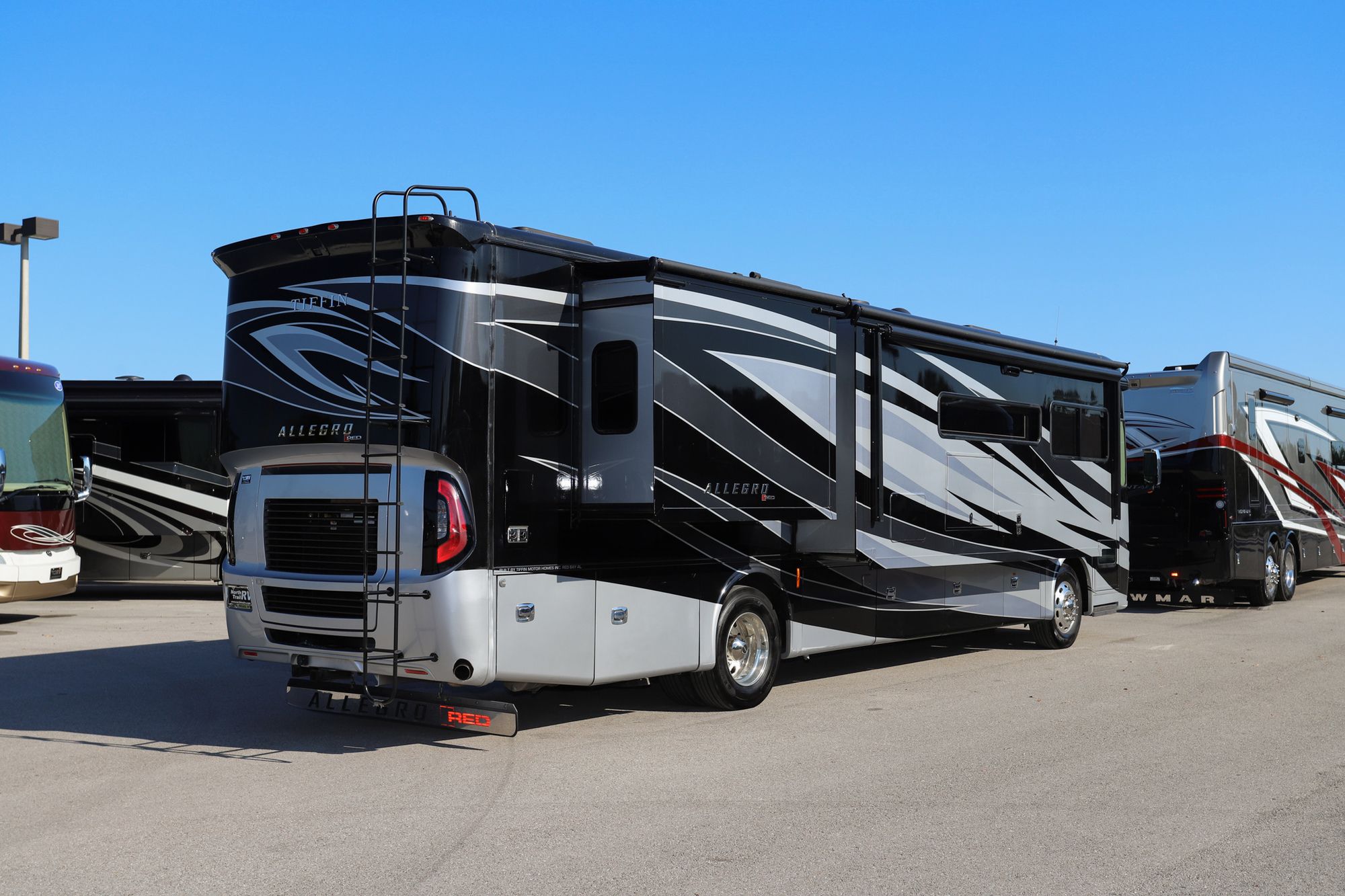 Used 2019 Tiffin Motor Homes Allegro Red 37PA Class A  For Sale