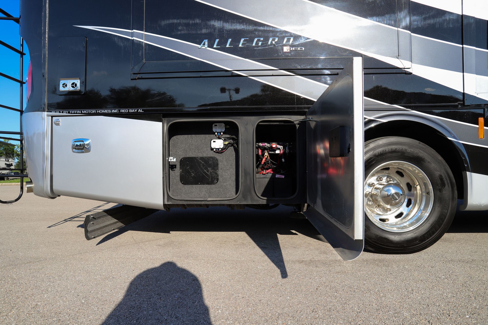 Used 2019 Tiffin Motor Homes Allegro Red 37PA Class A  For Sale