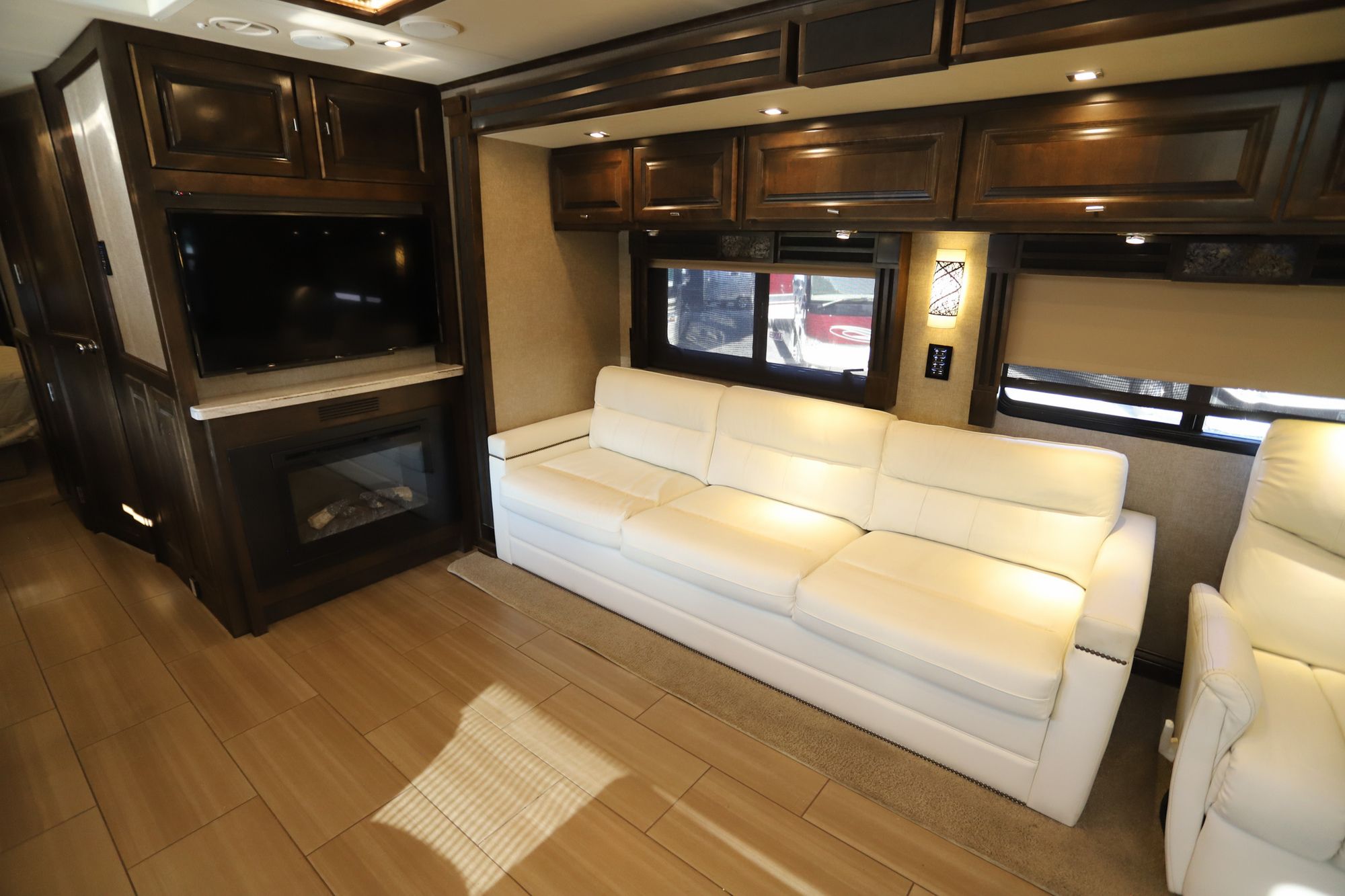 Used 2019 Tiffin Motor Homes Allegro Red 37PA Class A  For Sale