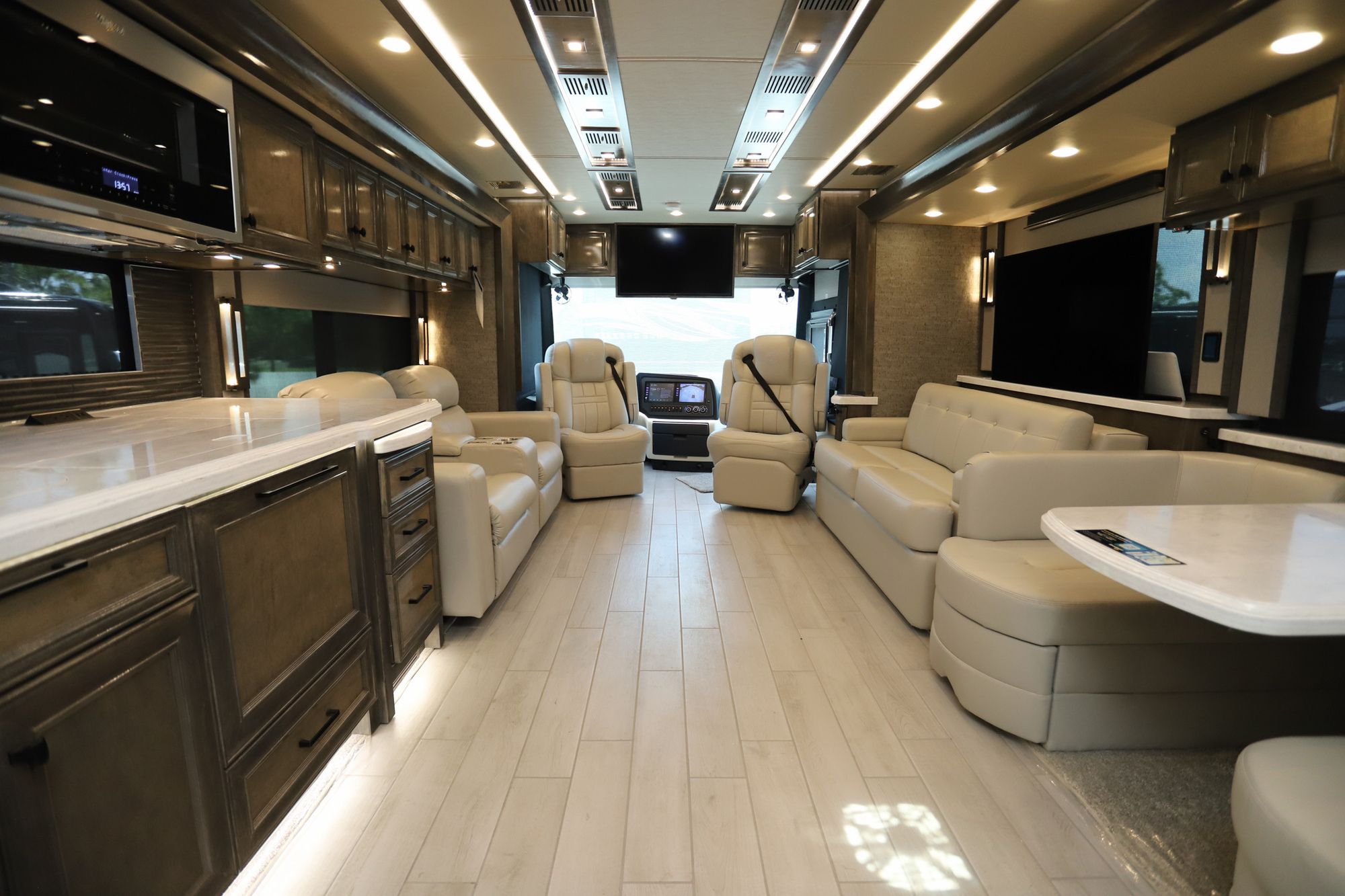 New 2022 Tiffin Motor Homes Allegro Bus 45OPP Class A  For Sale