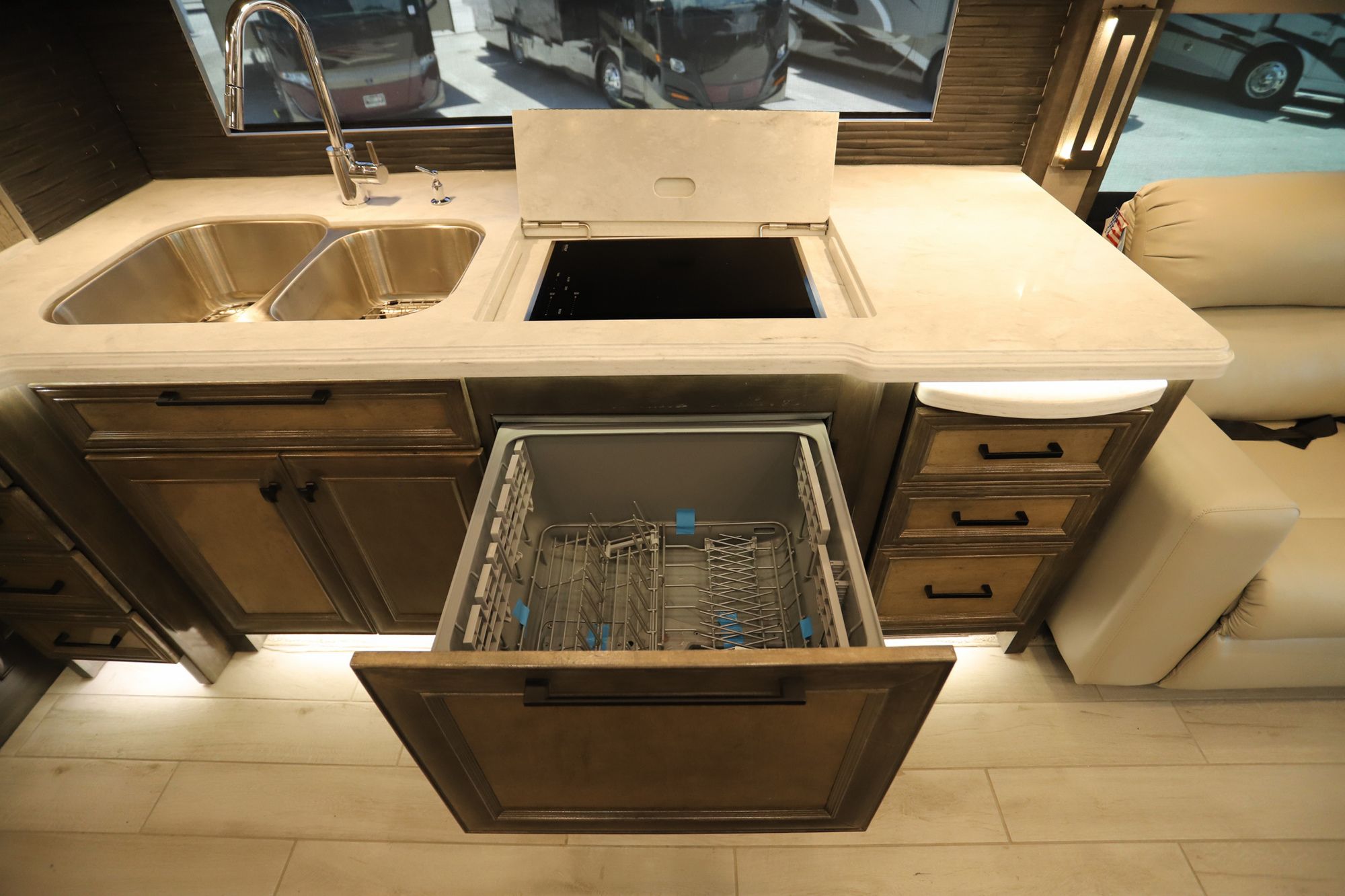 New 2022 Tiffin Motor Homes Allegro Bus 45OPP Class A  For Sale