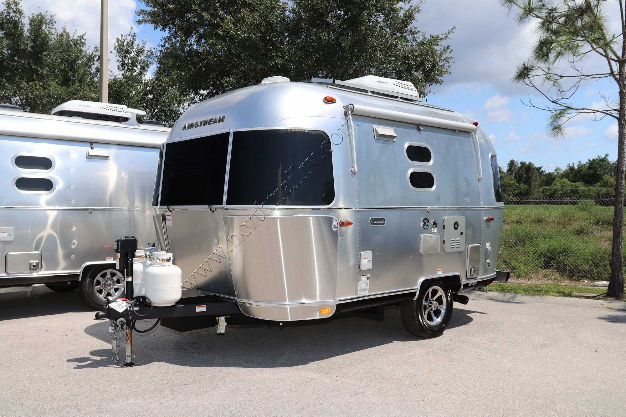 New 2022 Airstream Caravel 16RB Travel Trailer  For Sale