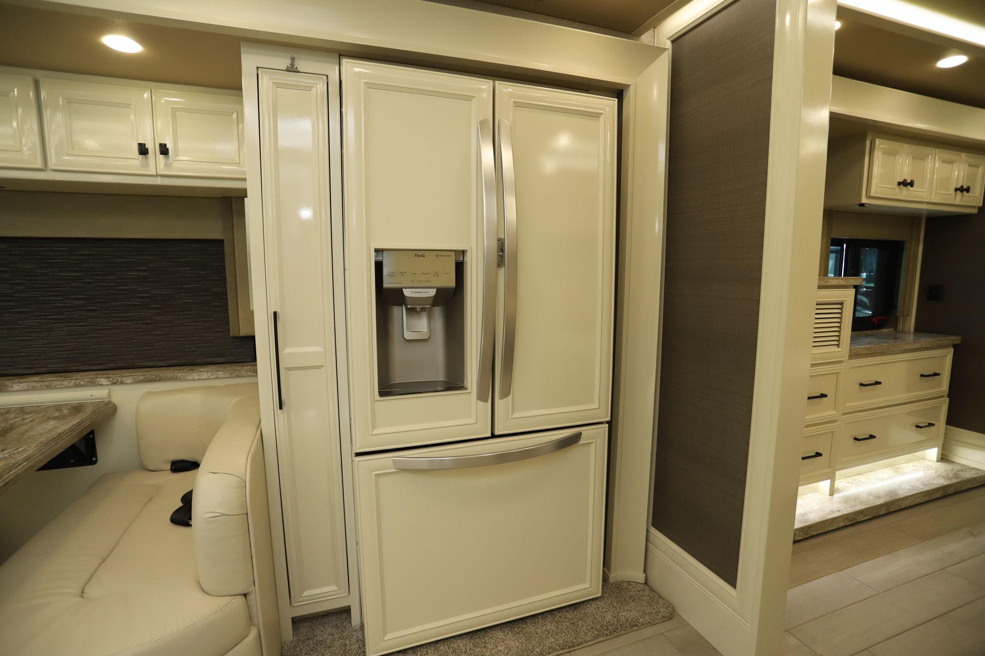 New 2022 Tiffin Motor Homes Allegro Bus 40IP Class A  For Sale