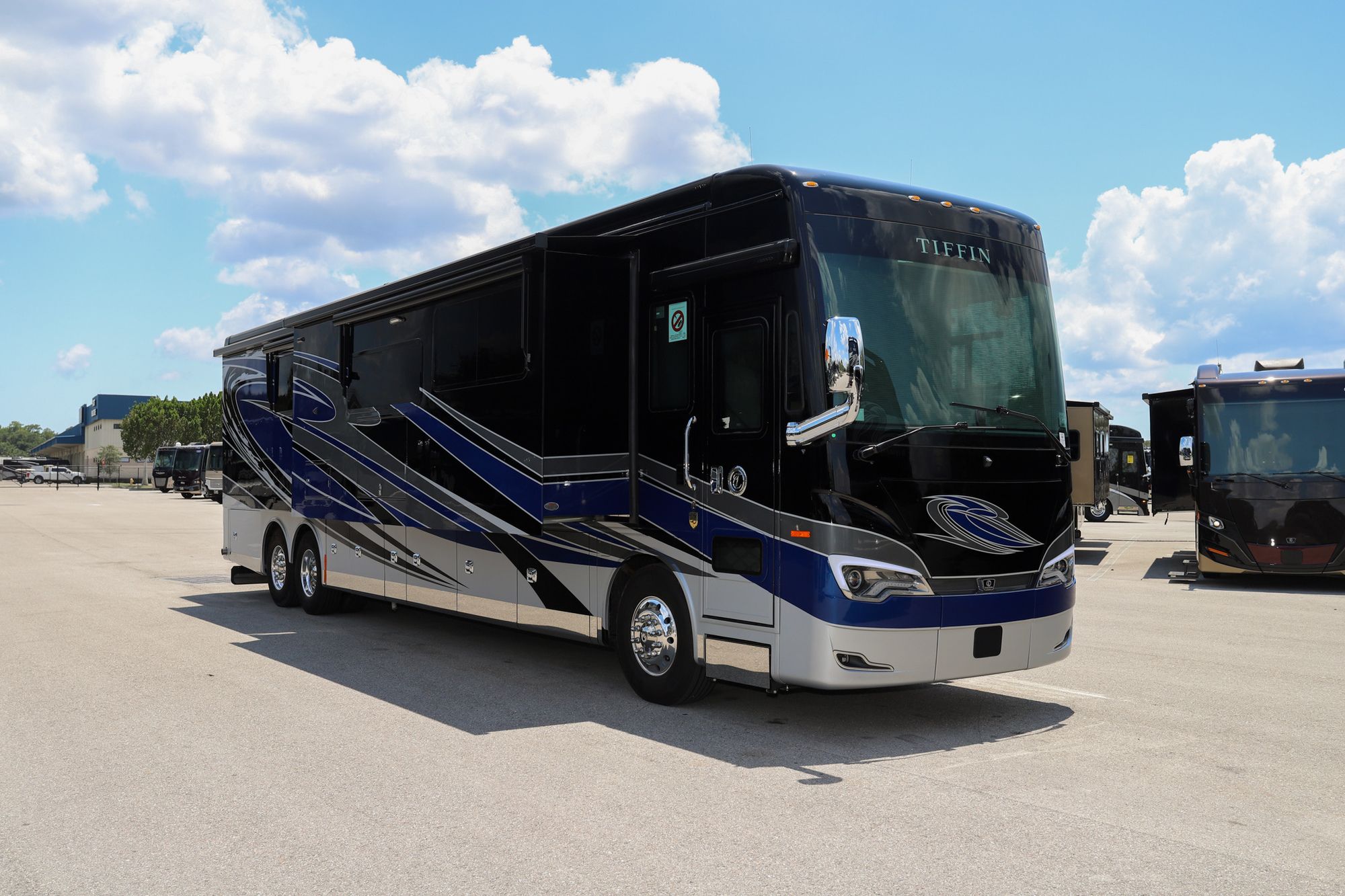 New 2022 Tiffin Motor Homes Allegro Bus 45OPP Class A  For Sale