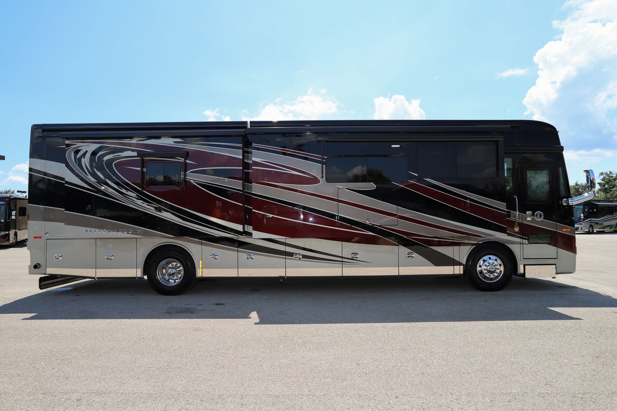 New 2022 Tiffin Motor Homes Allegro Bus 40IP Class A  For Sale