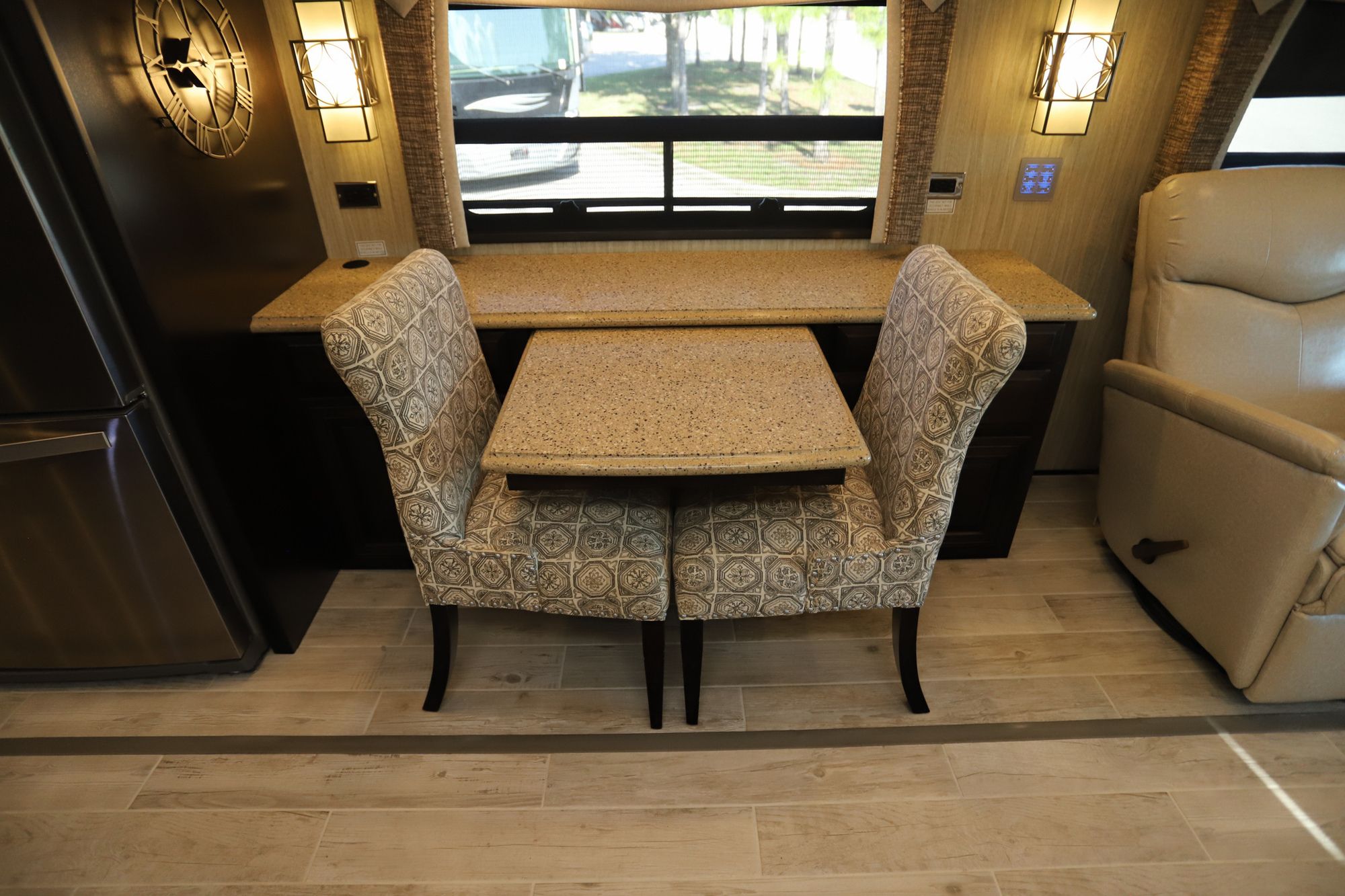 Used 2017 Newmar Dutch Star 4018 Class A  For Sale