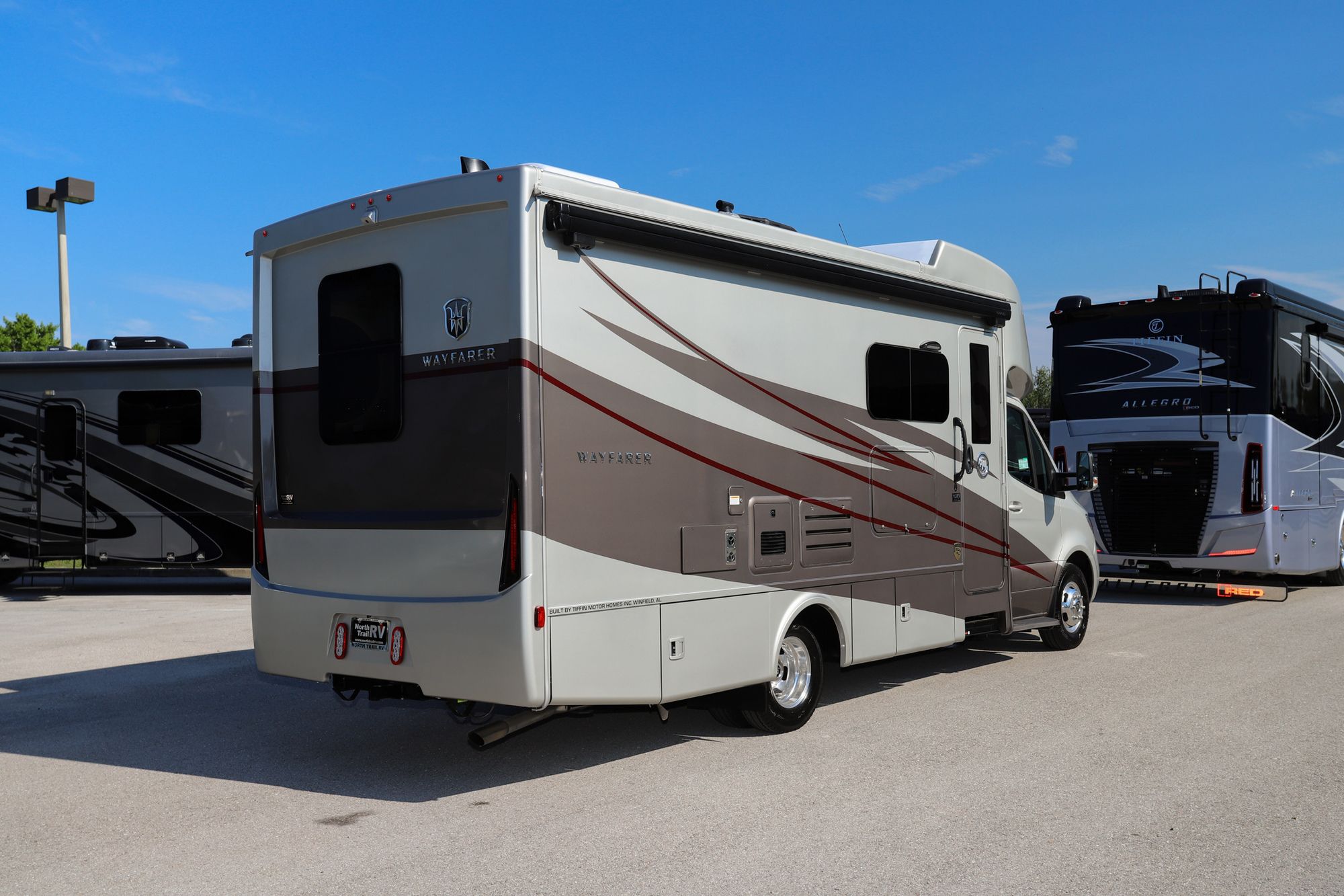 New 2022 Tiffin Motor Homes Wayfarer 25RW Class C  For Sale