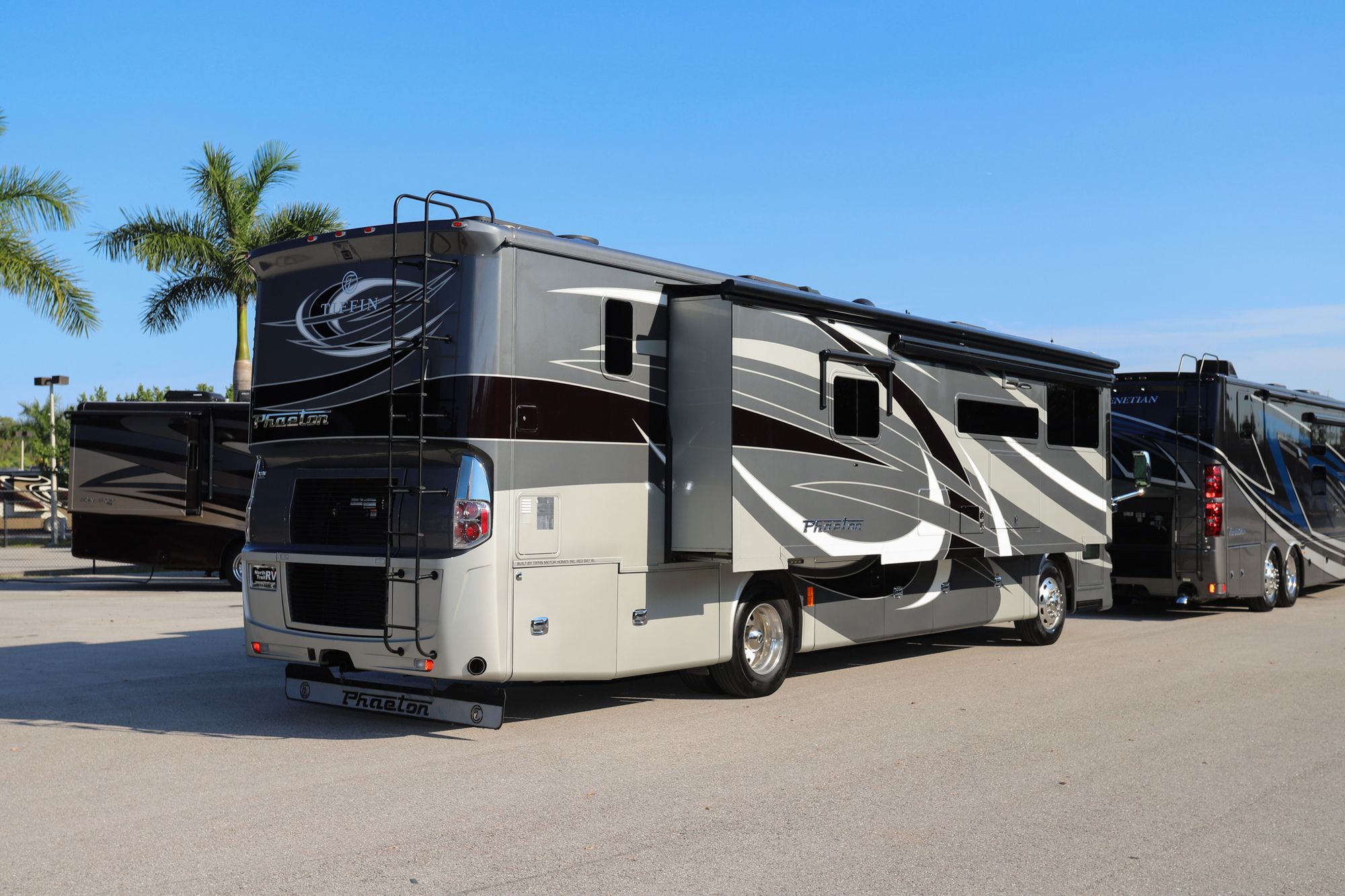 Used 2019 Tiffin Motor Homes Phaeton 37BH Class A  For Sale