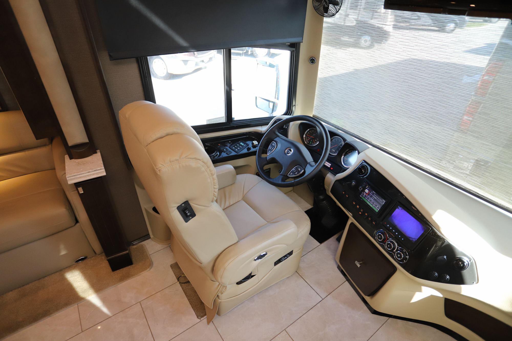 Used 2019 Tiffin Motor Homes Phaeton 37BH Class A  For Sale