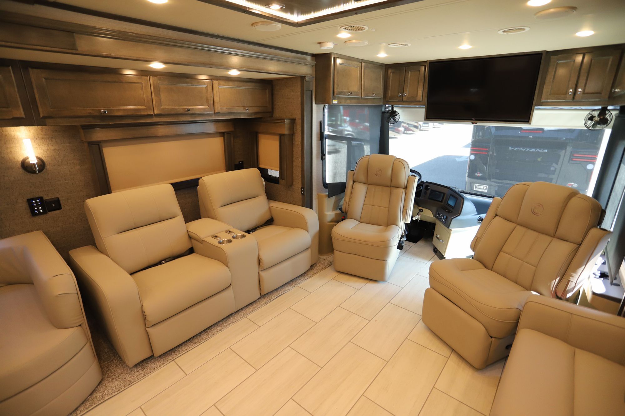 New 2022 Tiffin Motor Homes Allegro Red 37BA Class A  For Sale