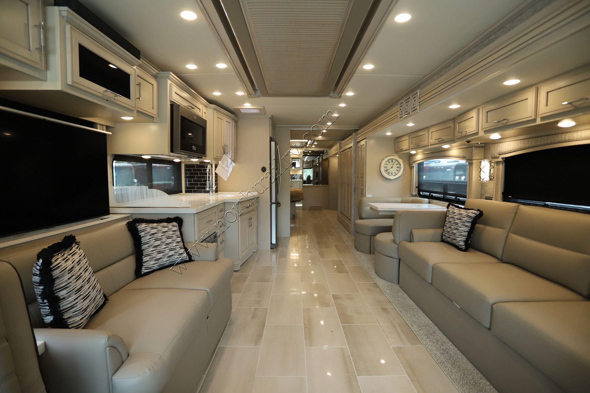 New 2022 Newmar Ventana 4326 Class A  For Sale