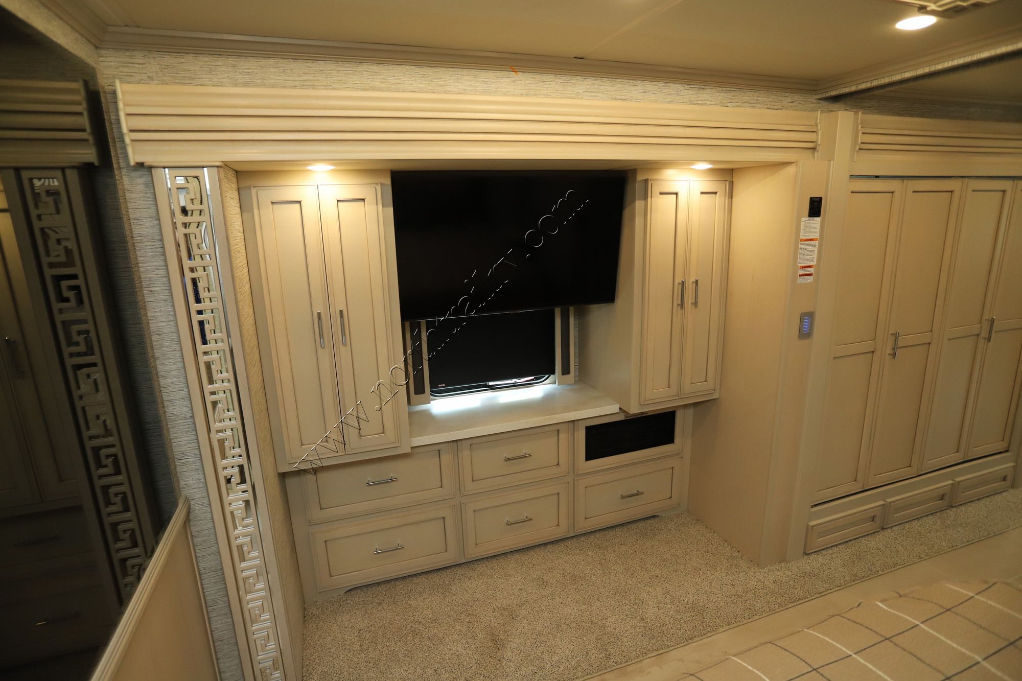 New 2022 Newmar Ventana 4326 Class A  For Sale