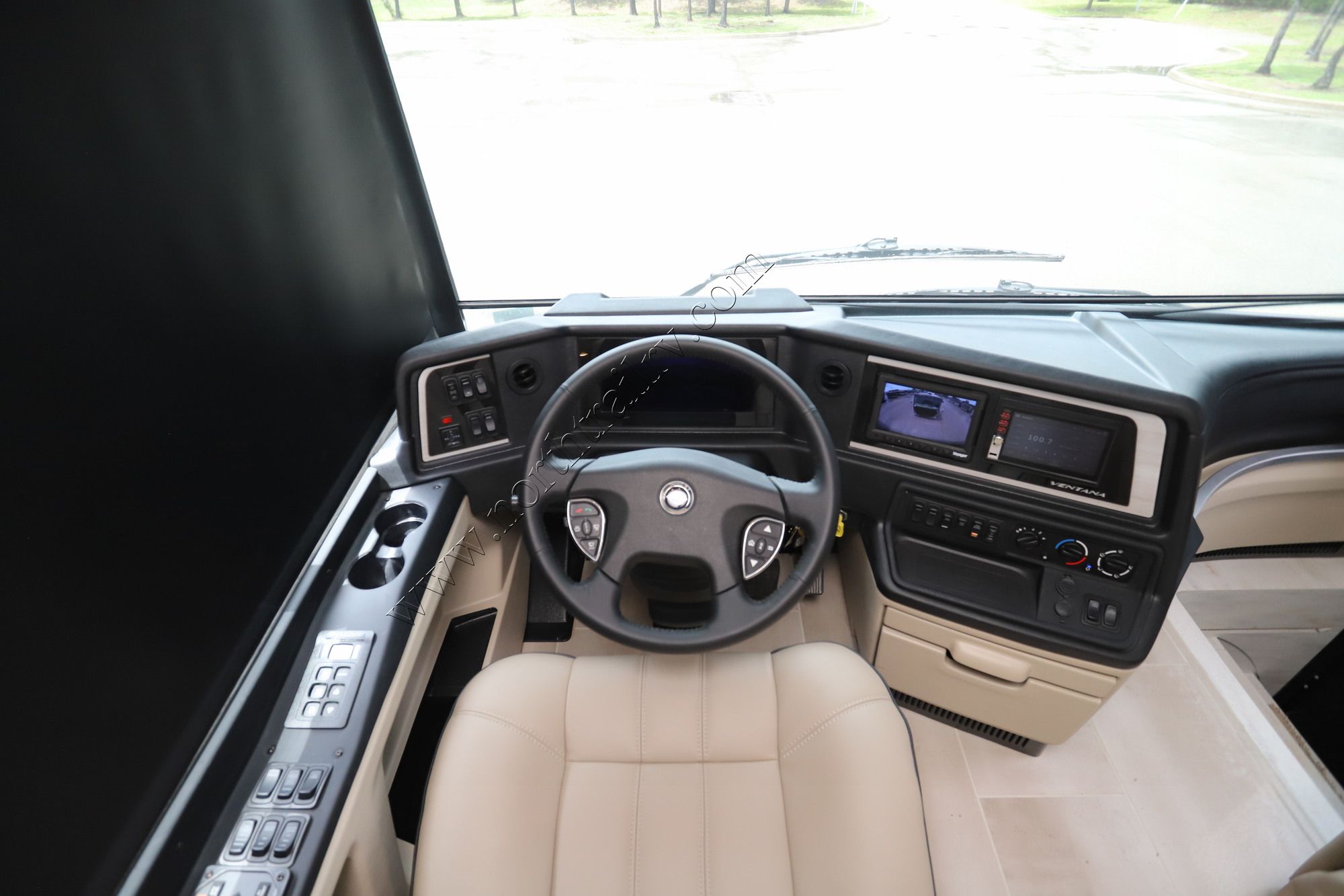 New 2022 Newmar Ventana 4326 Class A  For Sale