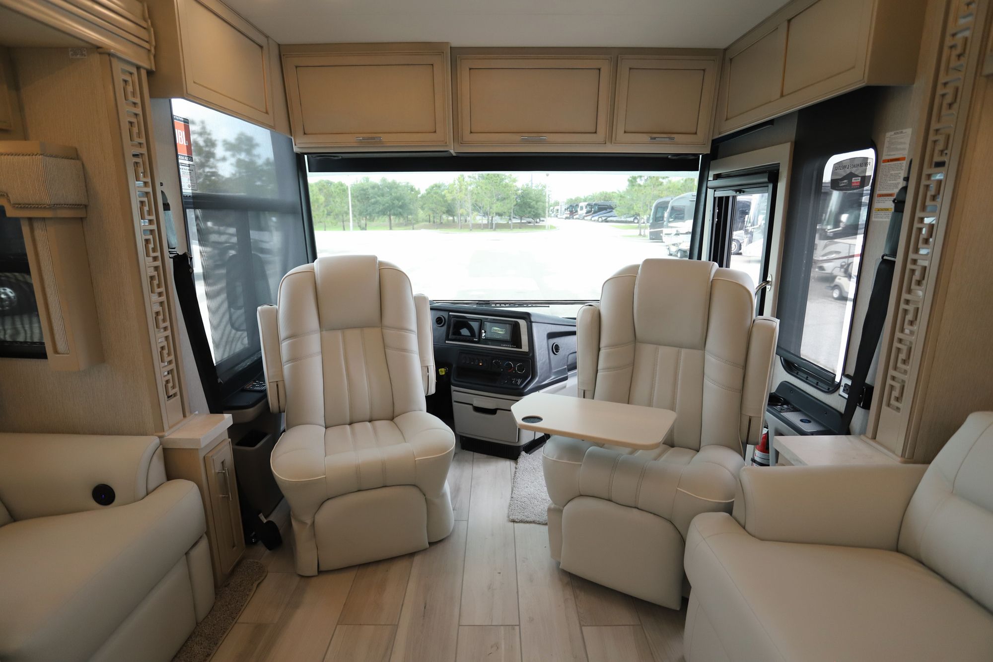 New 2022 Newmar Ventana 3717 Class A  For Sale