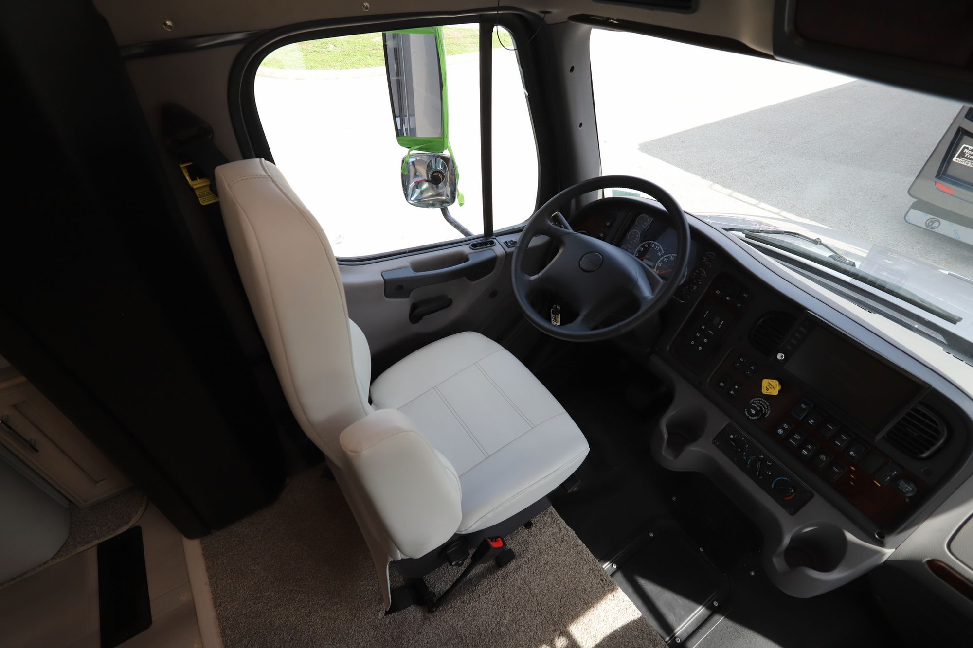 New 2022 Newmar Super Star 3727 Super C  For Sale
