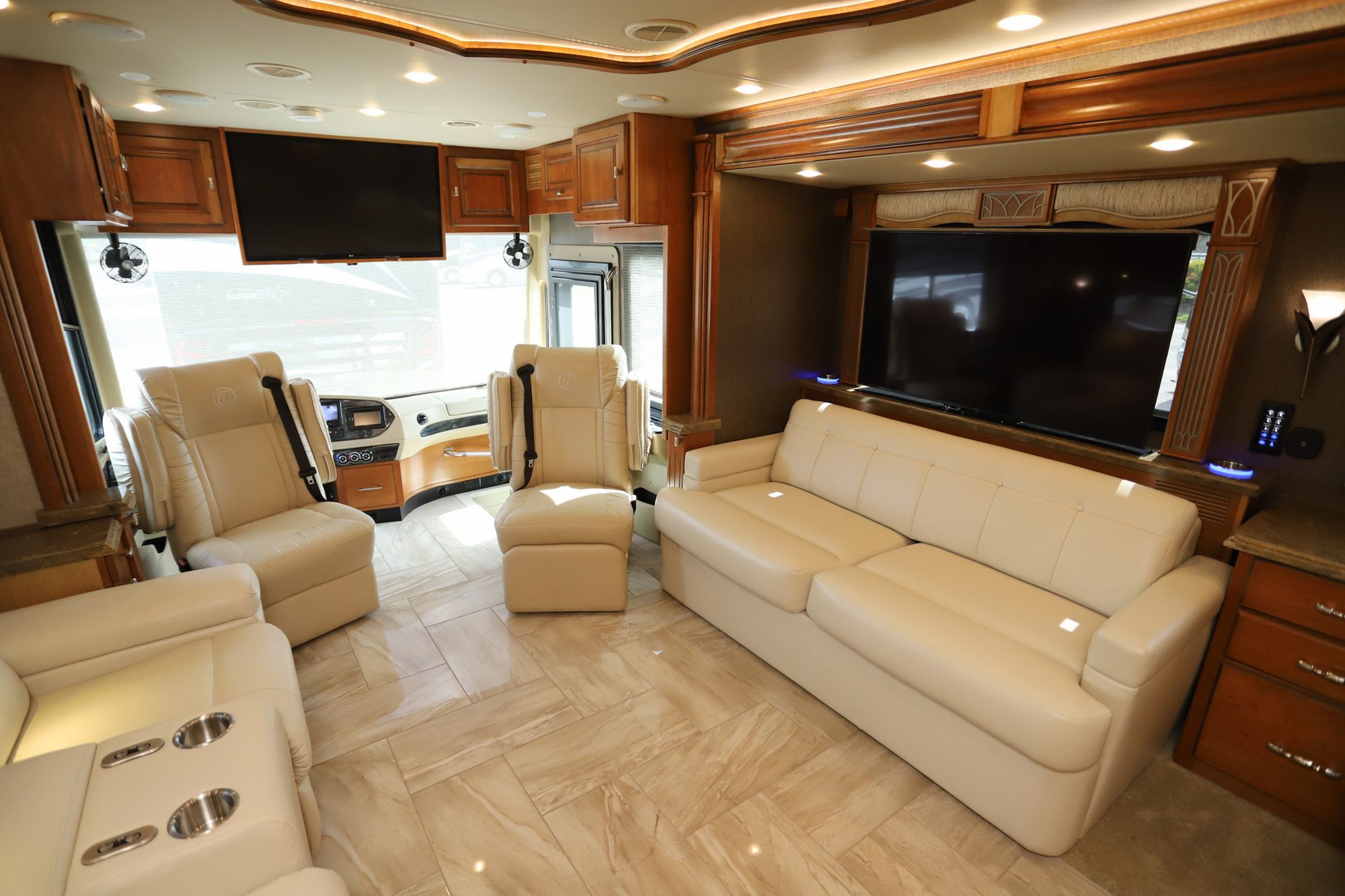 Used 2017 Tiffin Motor Homes Allegro Bus 45OPP Class A  For Sale