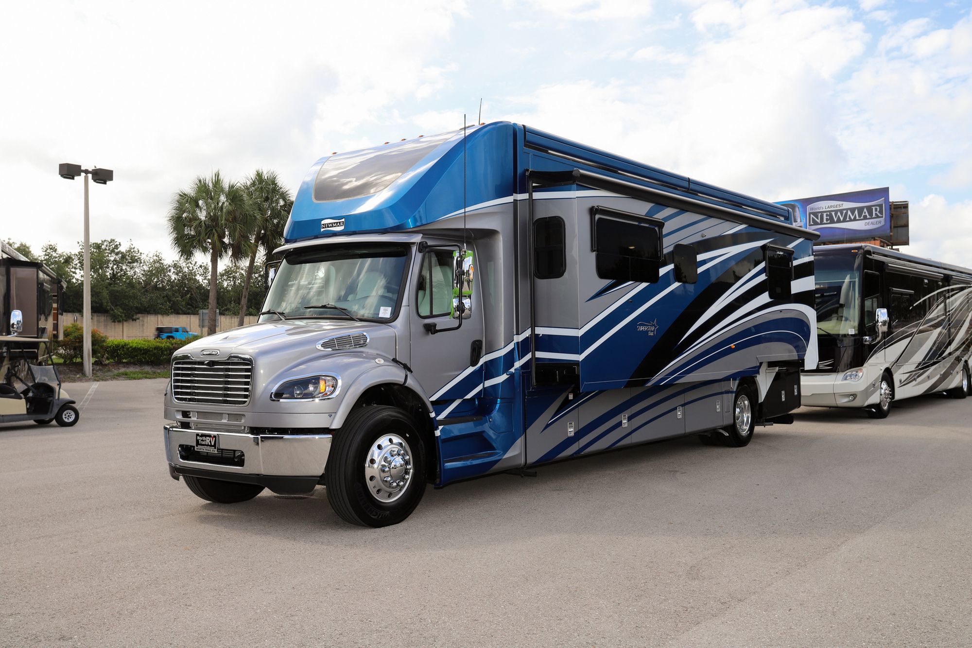 New 2022 Newmar Super Star 3727 Super C  For Sale