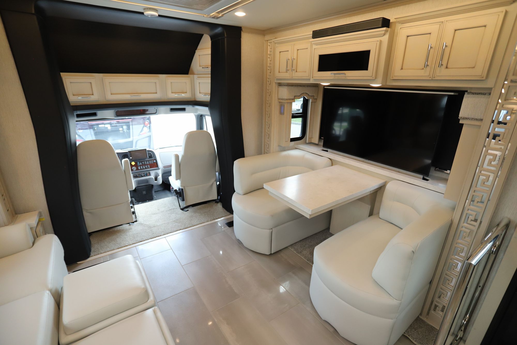 New 2022 Newmar Super Star 3727 Super C  For Sale