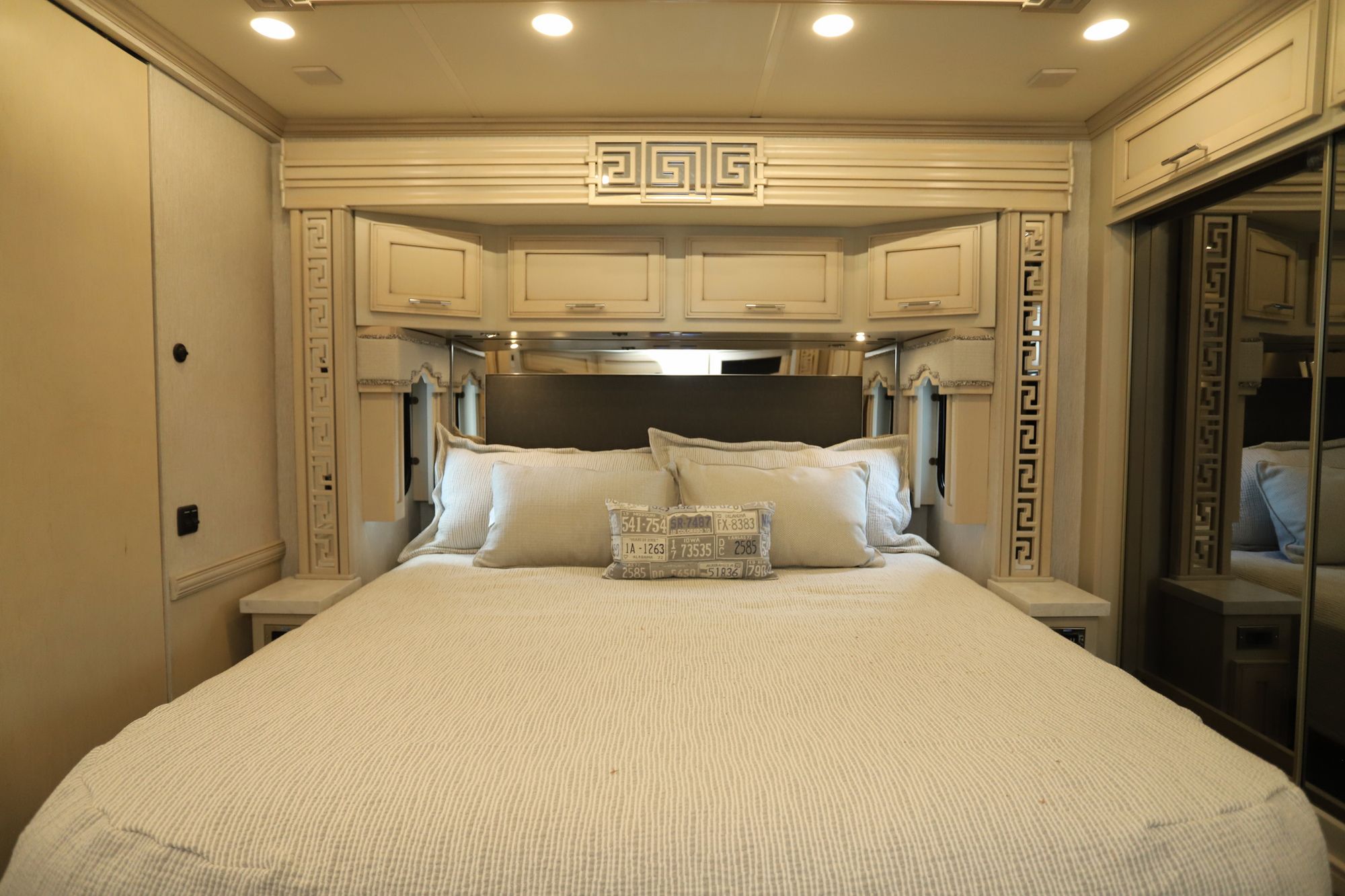 New 2022 Newmar Super Star 3727 Super C  For Sale