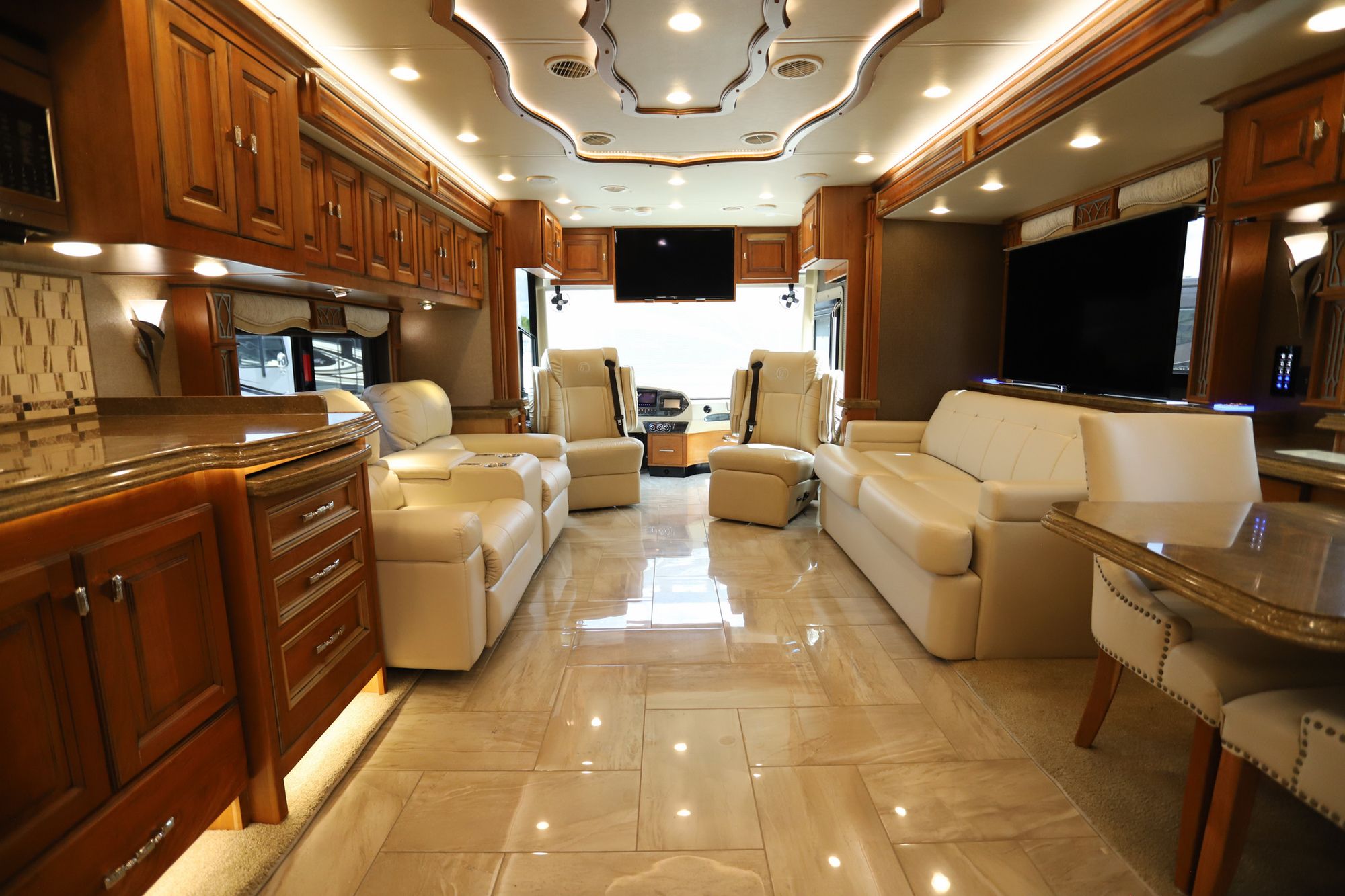 Used 2017 Tiffin Motor Homes Allegro Bus 45OPP Class A  For Sale