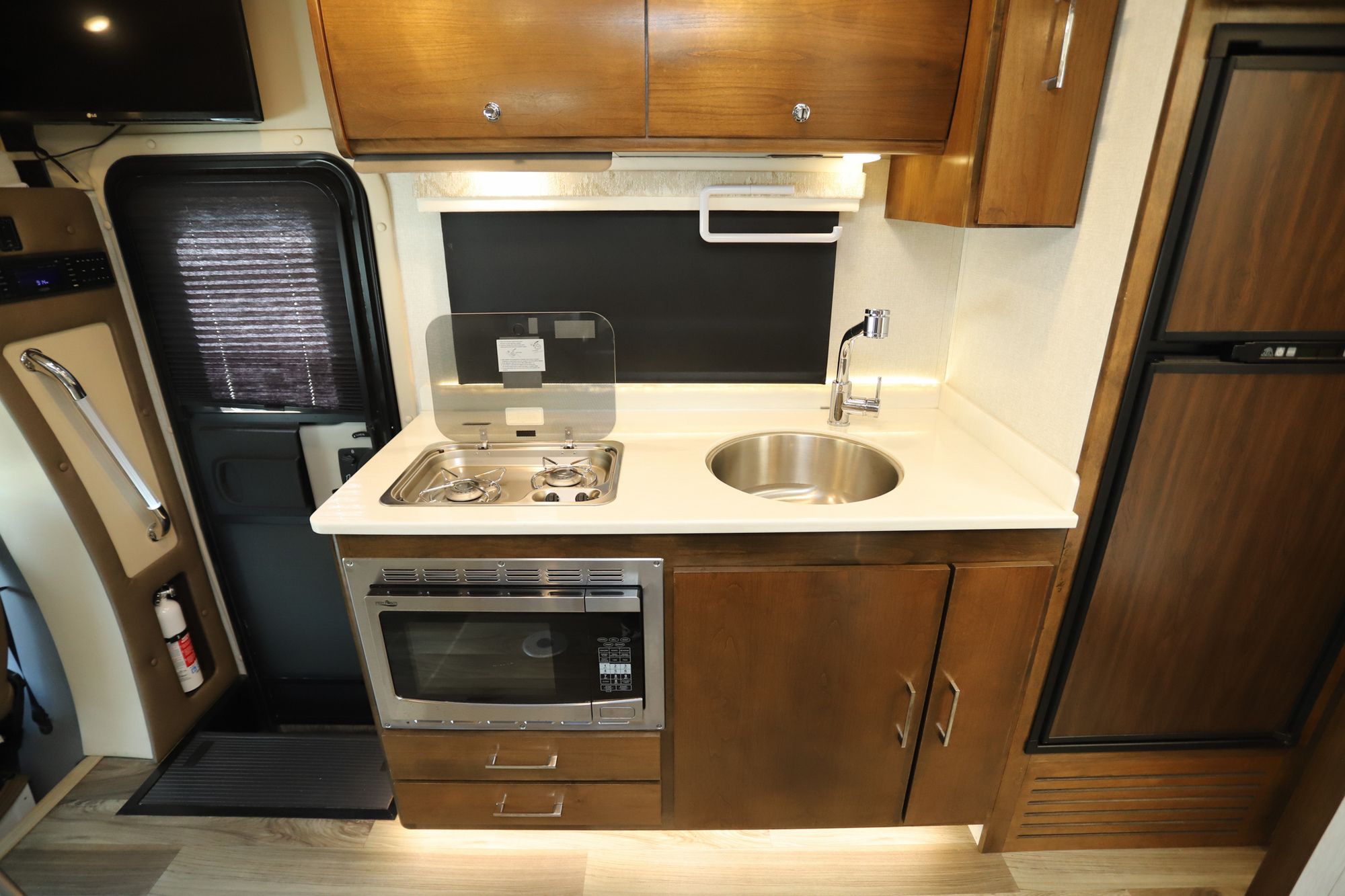 Used 2019 Tiffin Motor Homes Wayfarer 25QW Class C  For Sale