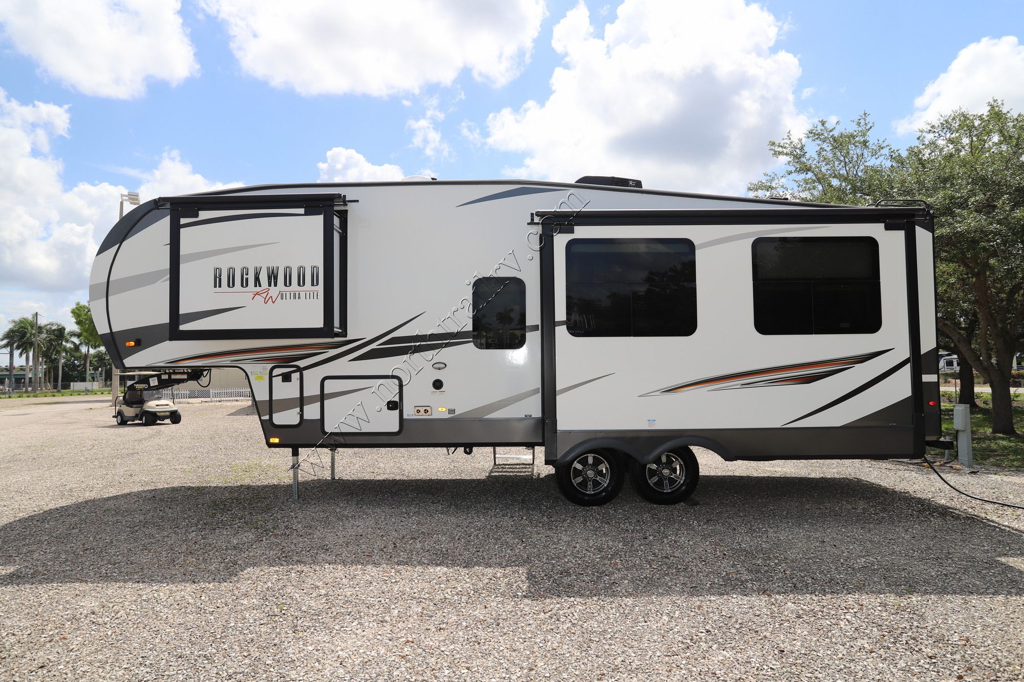 Used 2021 Rockwood Ultra Lite 2881S Fifth Wheel  For Sale