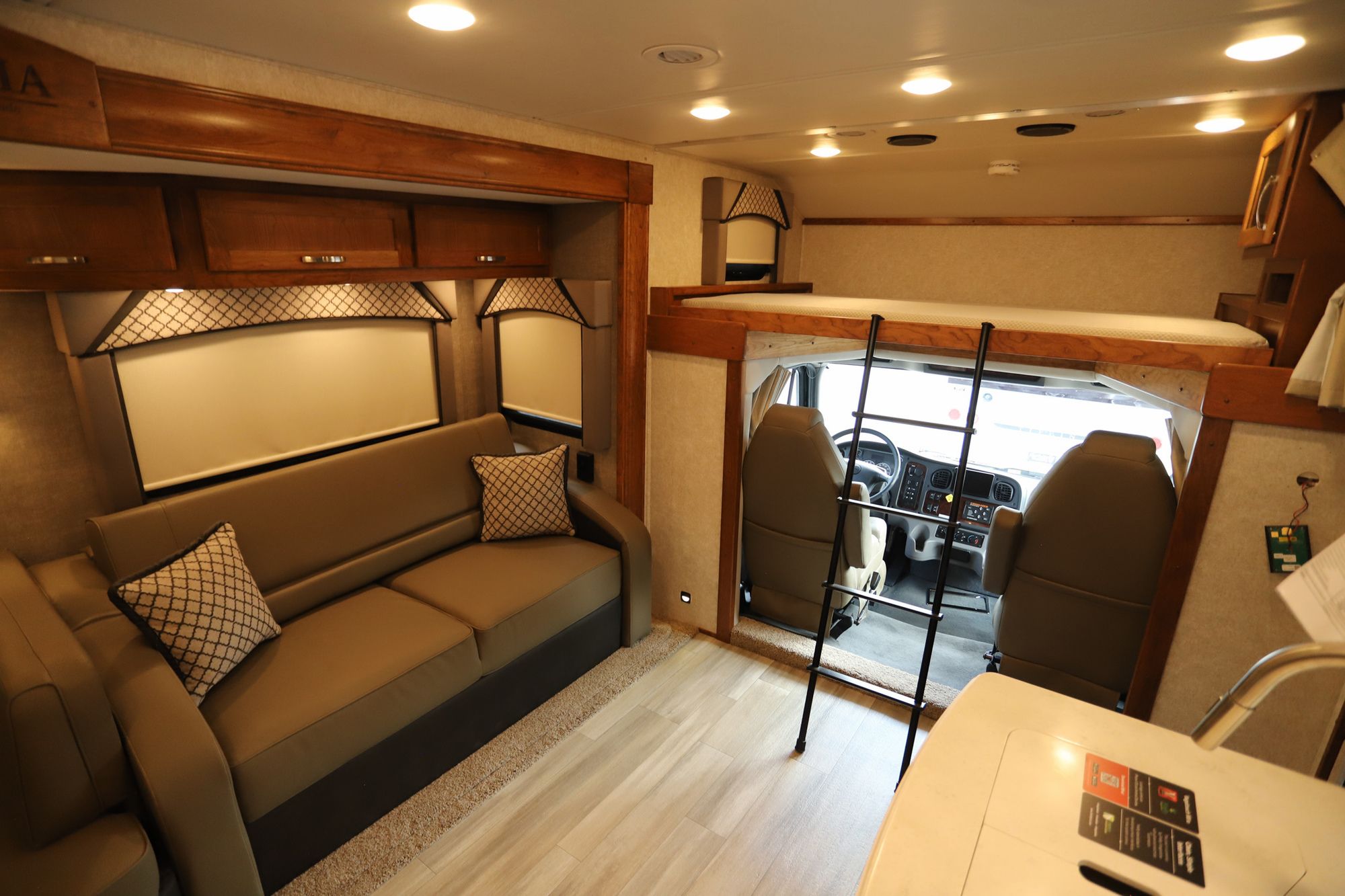 New 2022 Renegade Rv Valencia 38BB Super C  For Sale
