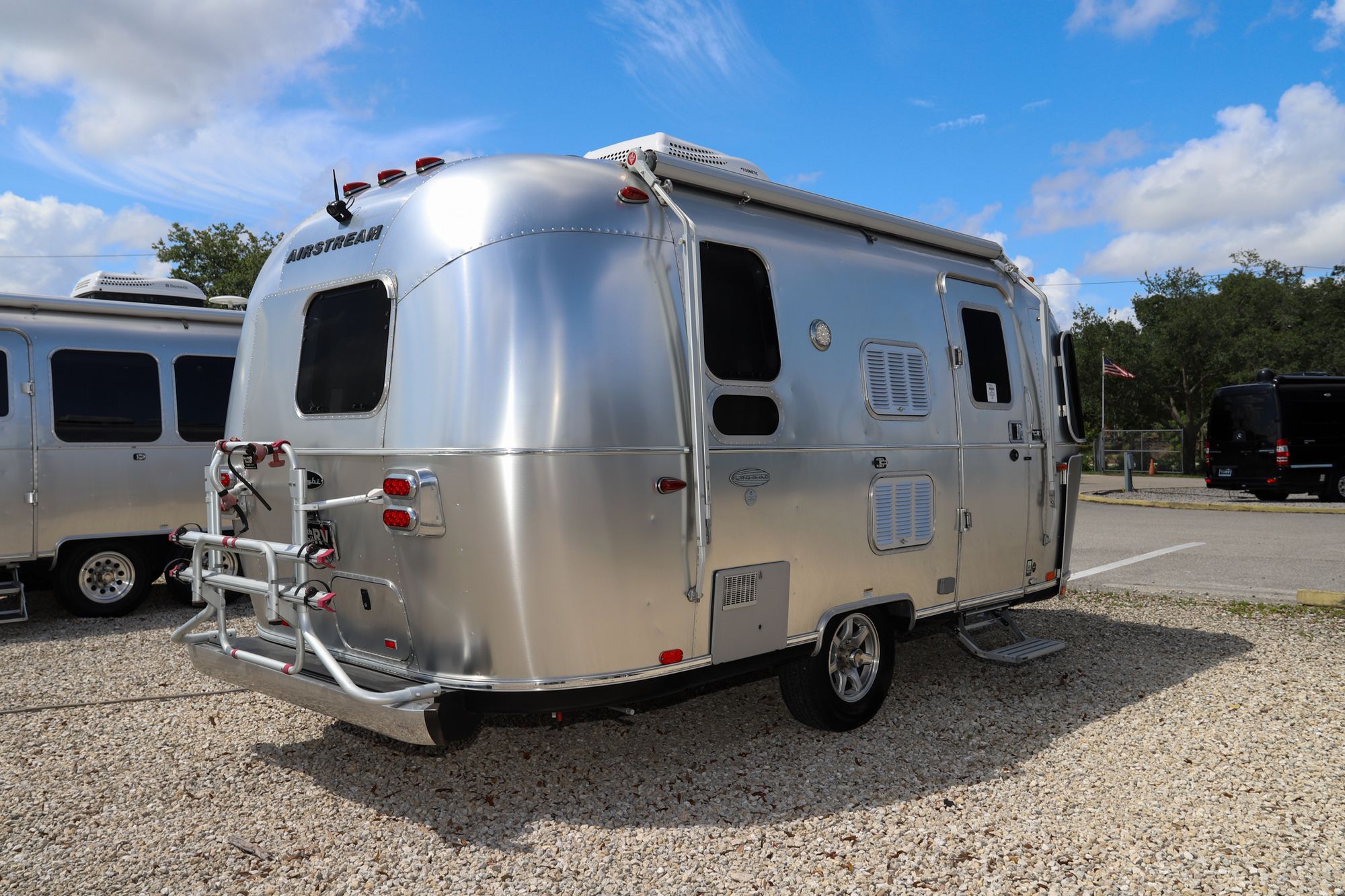 Used 2019 Airstream Flying Cloud 19CB Travel Trailer  For Sale