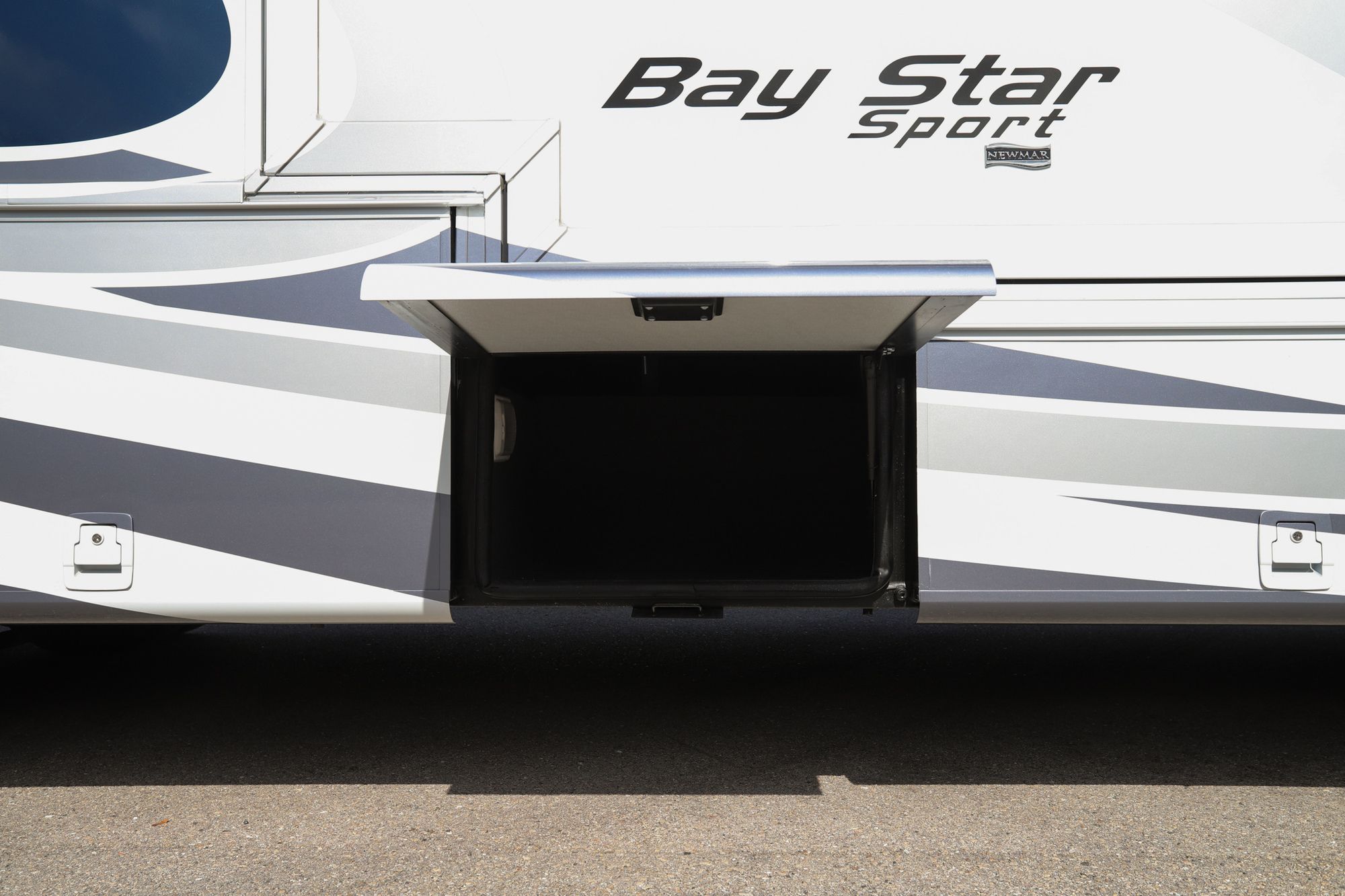New 2022 Newmar Bay Star Sport 3226 Class A  For Sale