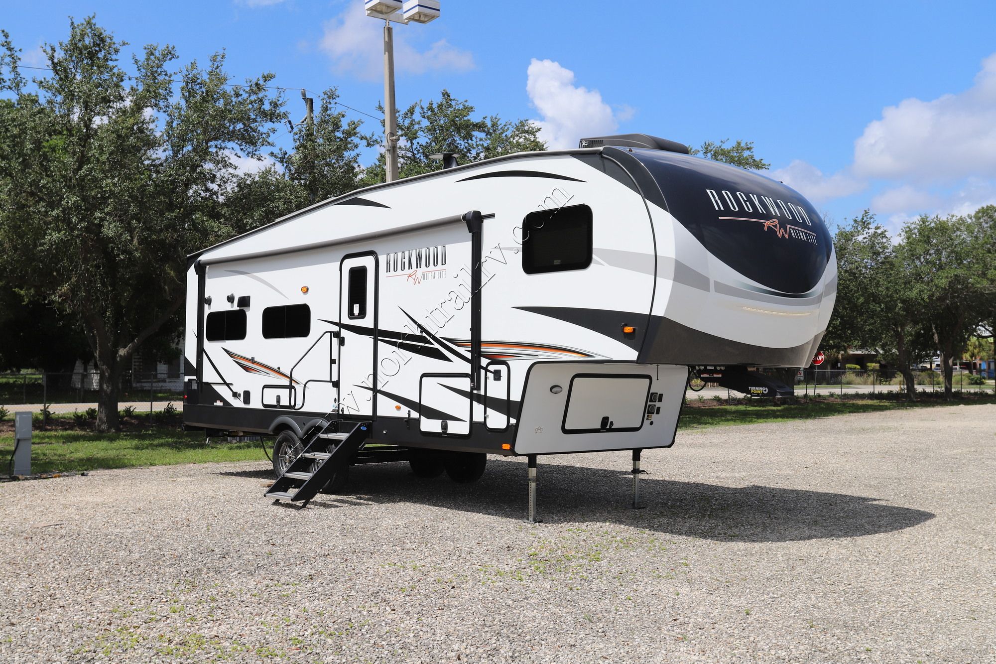 Used 2021 Rockwood Ultra Lite 2881S Fifth Wheel  For Sale