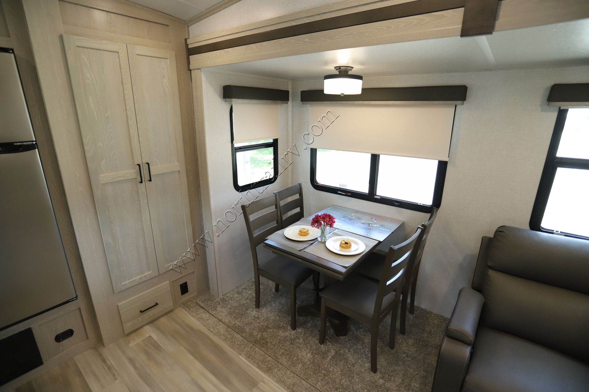 Used 2021 Rockwood Ultra Lite 2881S Fifth Wheel  For Sale