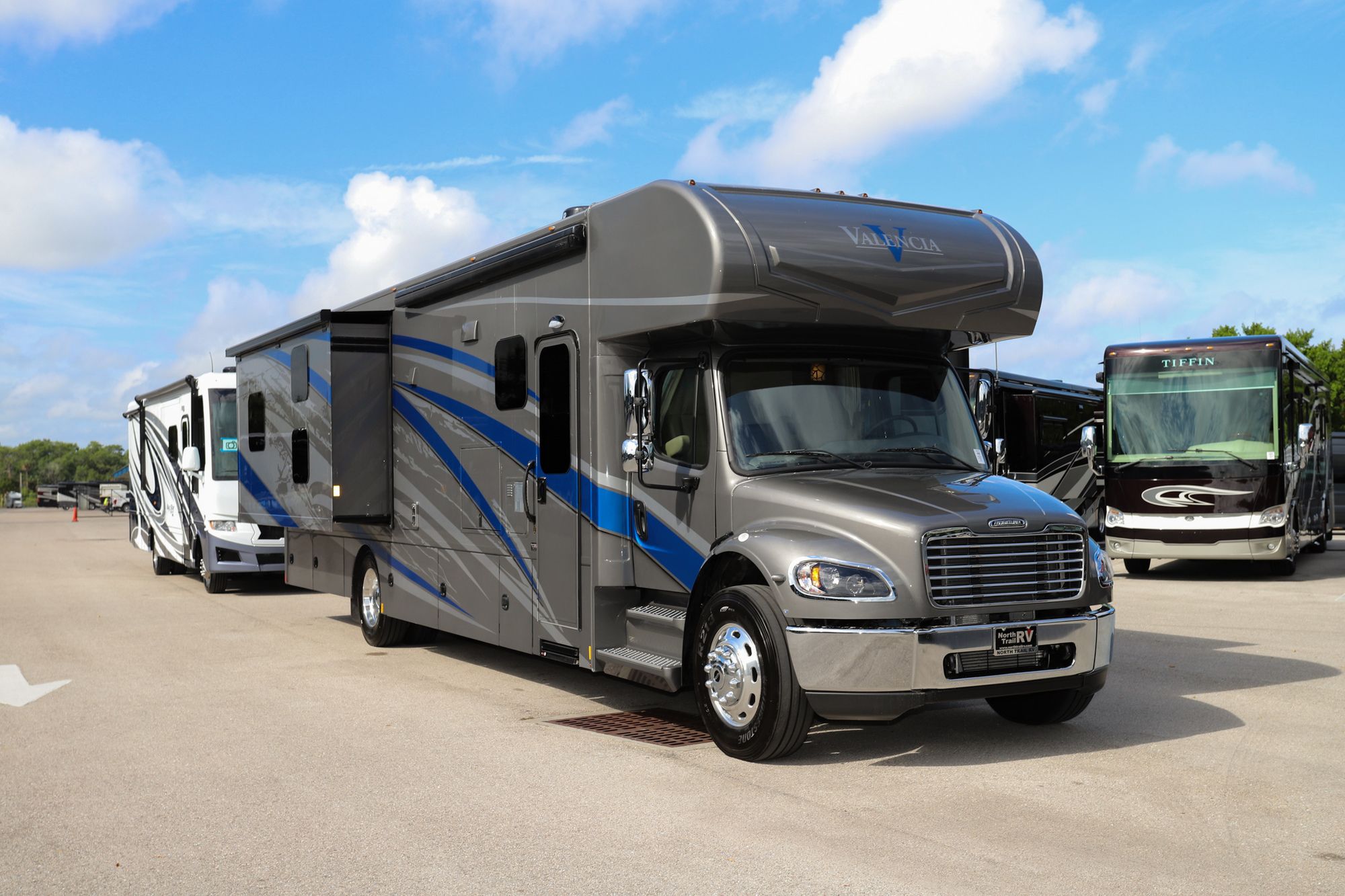 New 2022 Renegade Rv Valencia 38BB Super C  For Sale