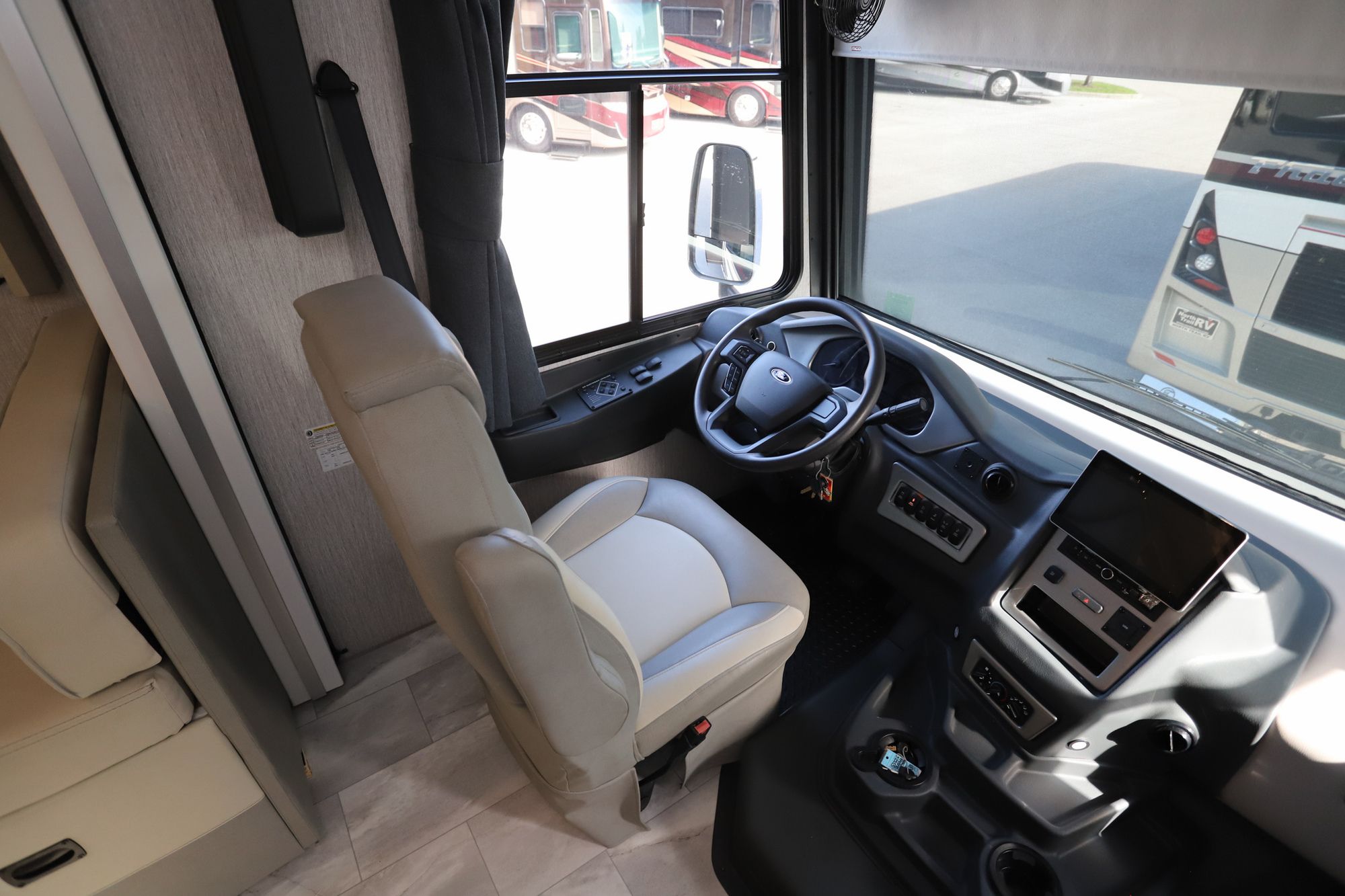 Used 2021 Coachmen Encore 325SS Class A  For Sale