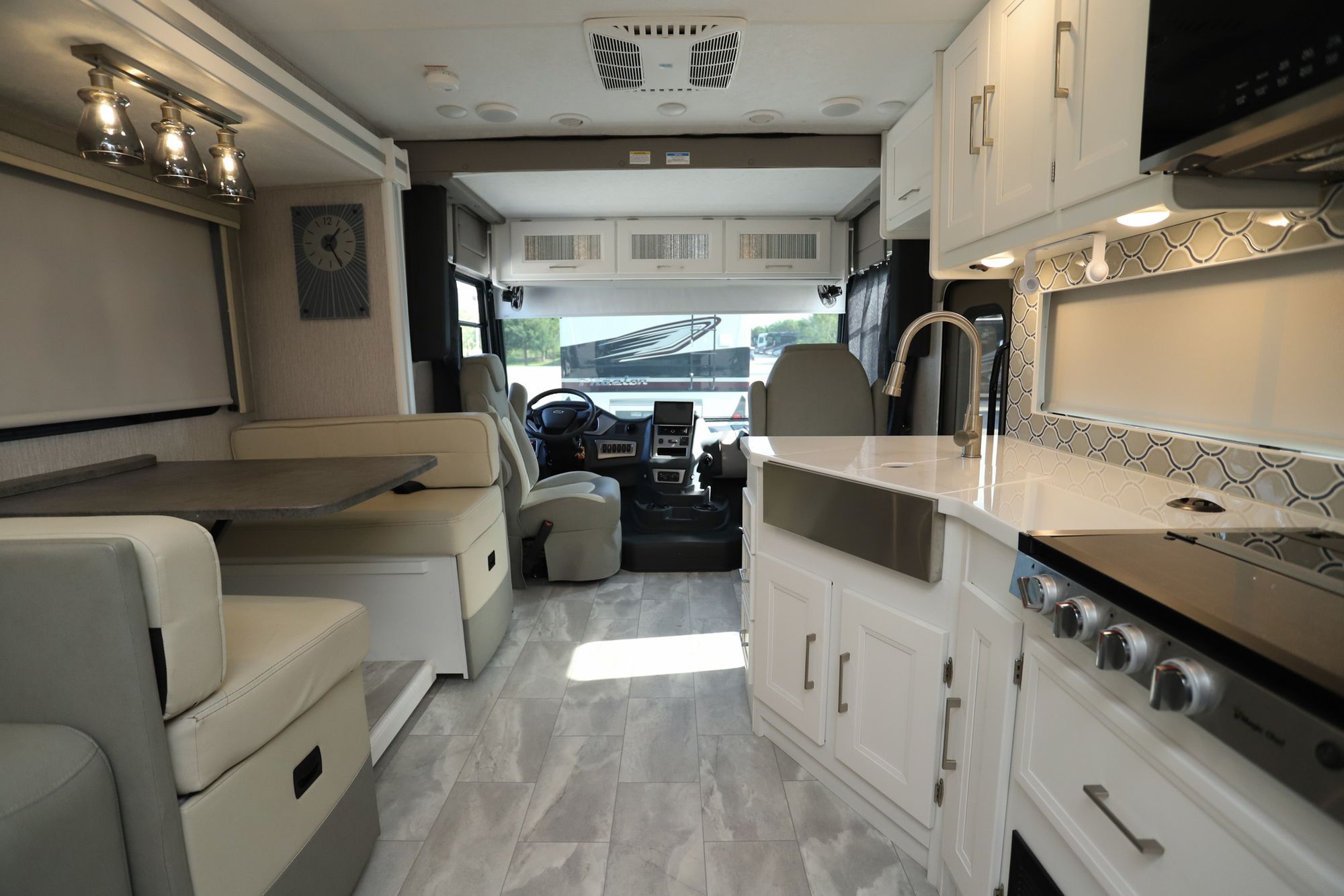 Used 2021 Coachmen Encore 325SS Class A  For Sale