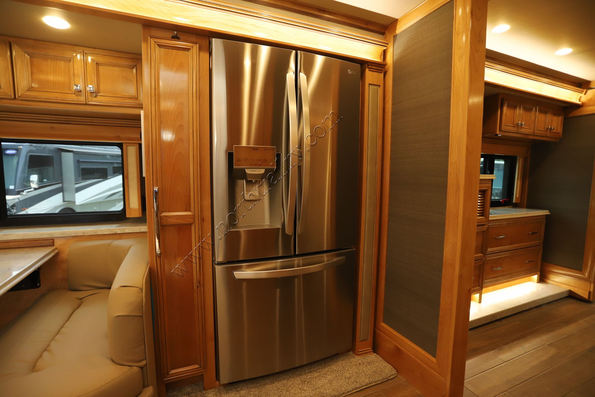 New 2022 Tiffin Motor Homes Phaeton 40IH Class A  For Sale