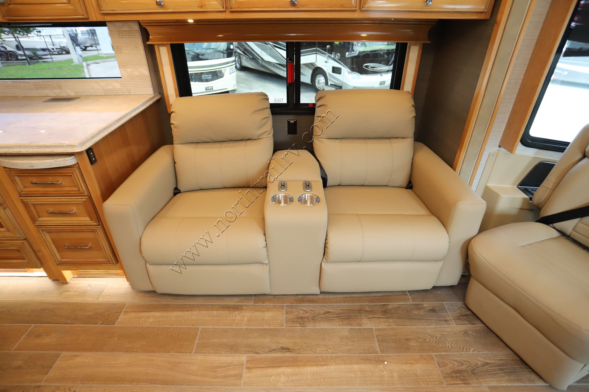 New 2022 Tiffin Motor Homes Phaeton 40IH Class A  For Sale