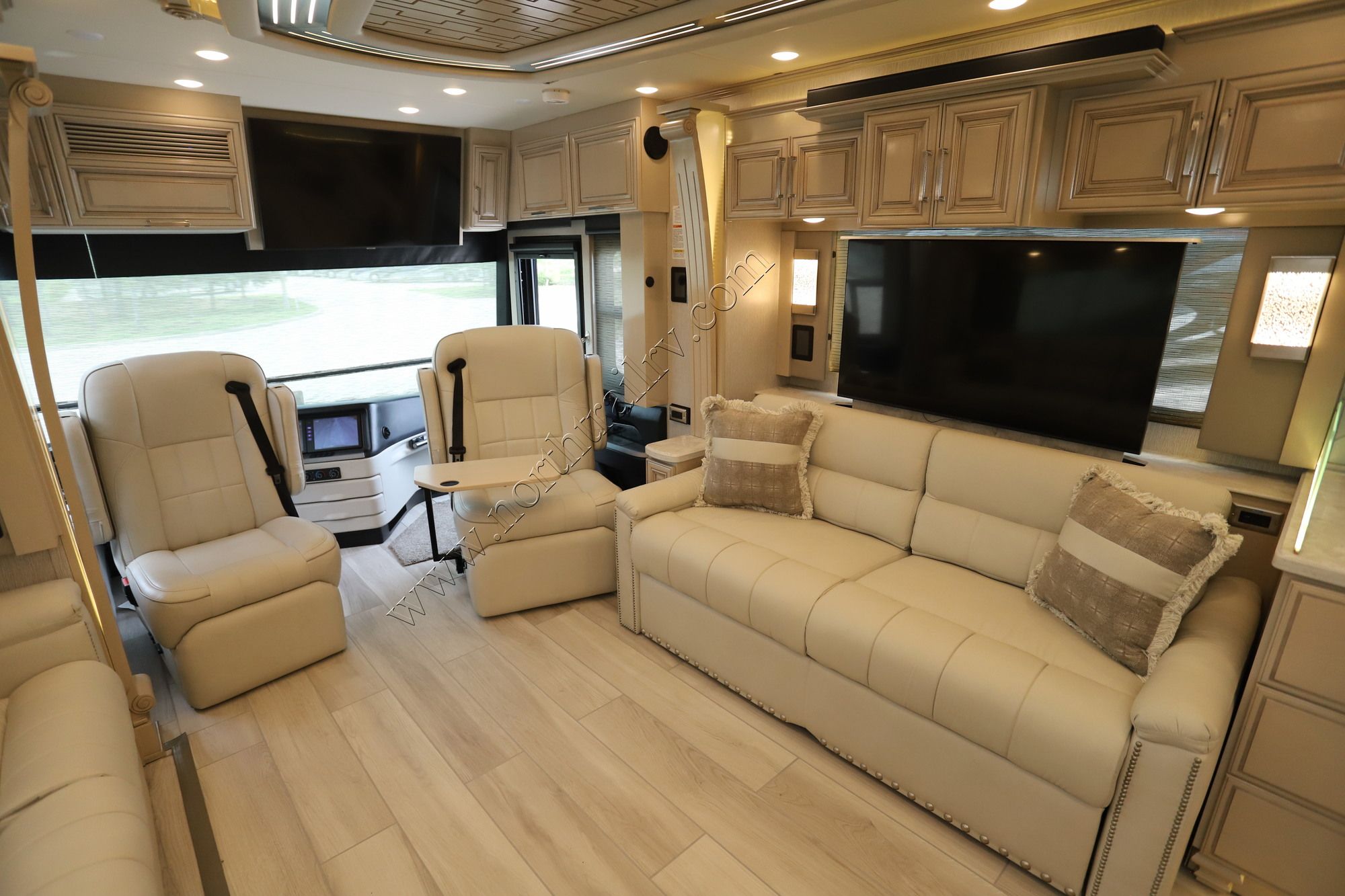 New 2022 Newmar London Aire 4535 Class A  For Sale