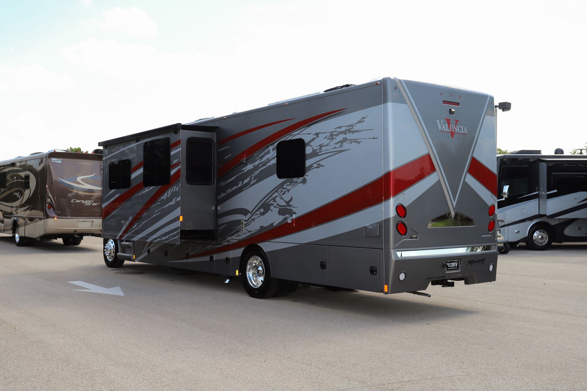 New 2022 Renegade Rv Valencia 38RB Super C  For Sale