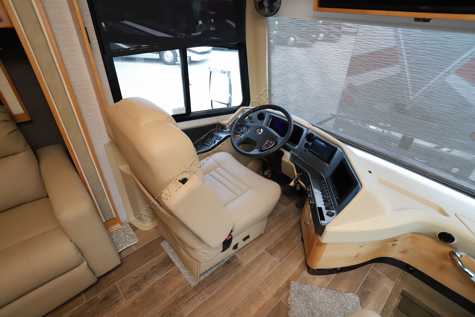 New 2022 Tiffin Motor Homes Phaeton 40IH Class A  For Sale